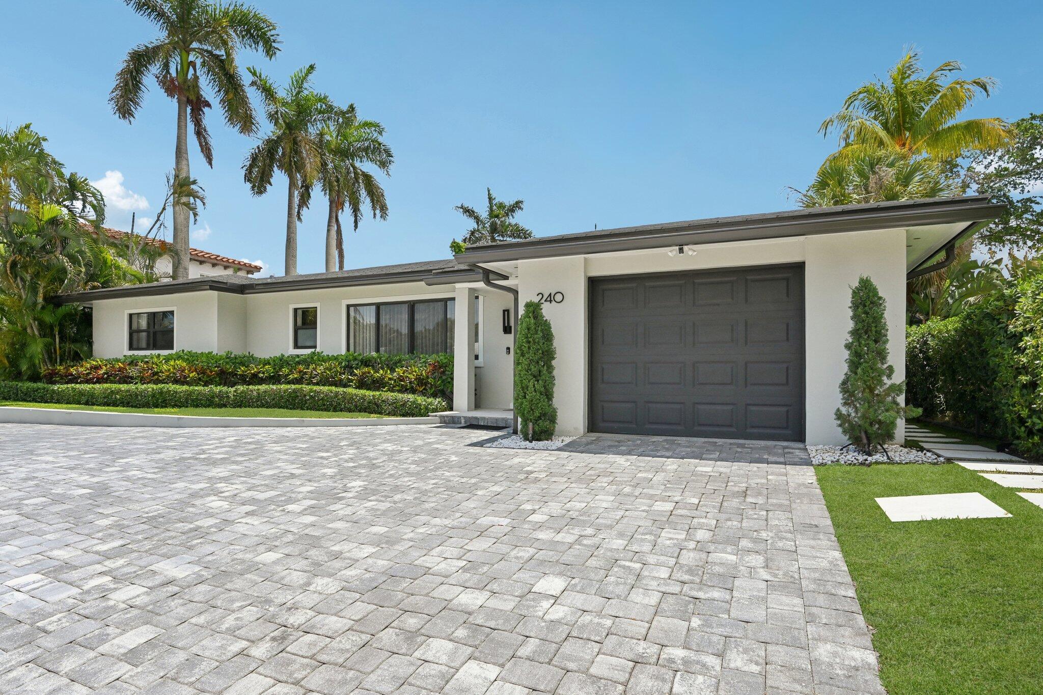 240 30th West Palm Beach, FL 33407