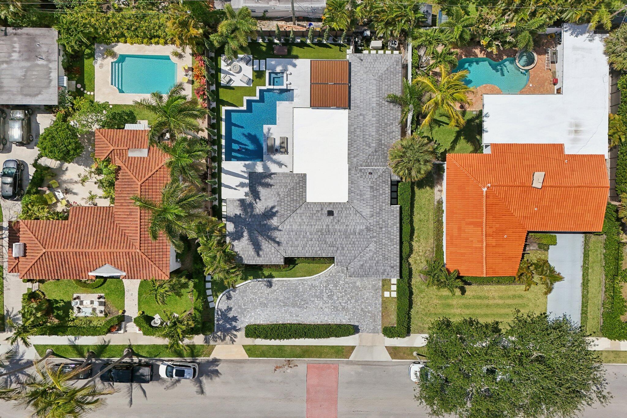 240 30th West Palm Beach, FL 33407