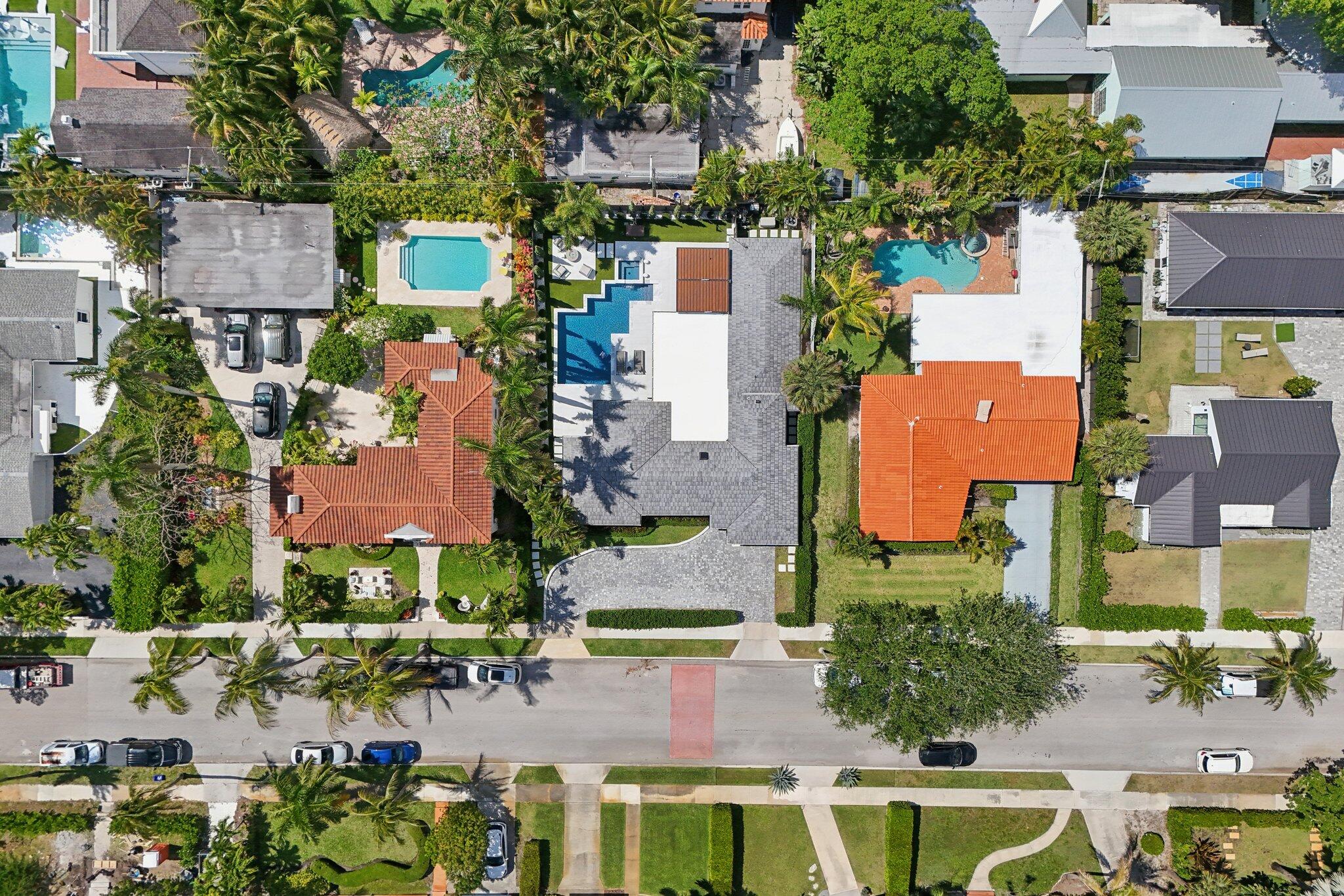 240 30th West Palm Beach, FL 33407