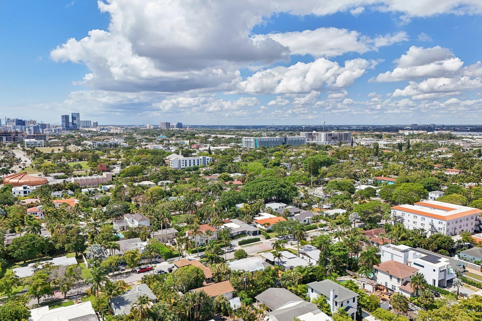 240 30th West Palm Beach, FL 33407