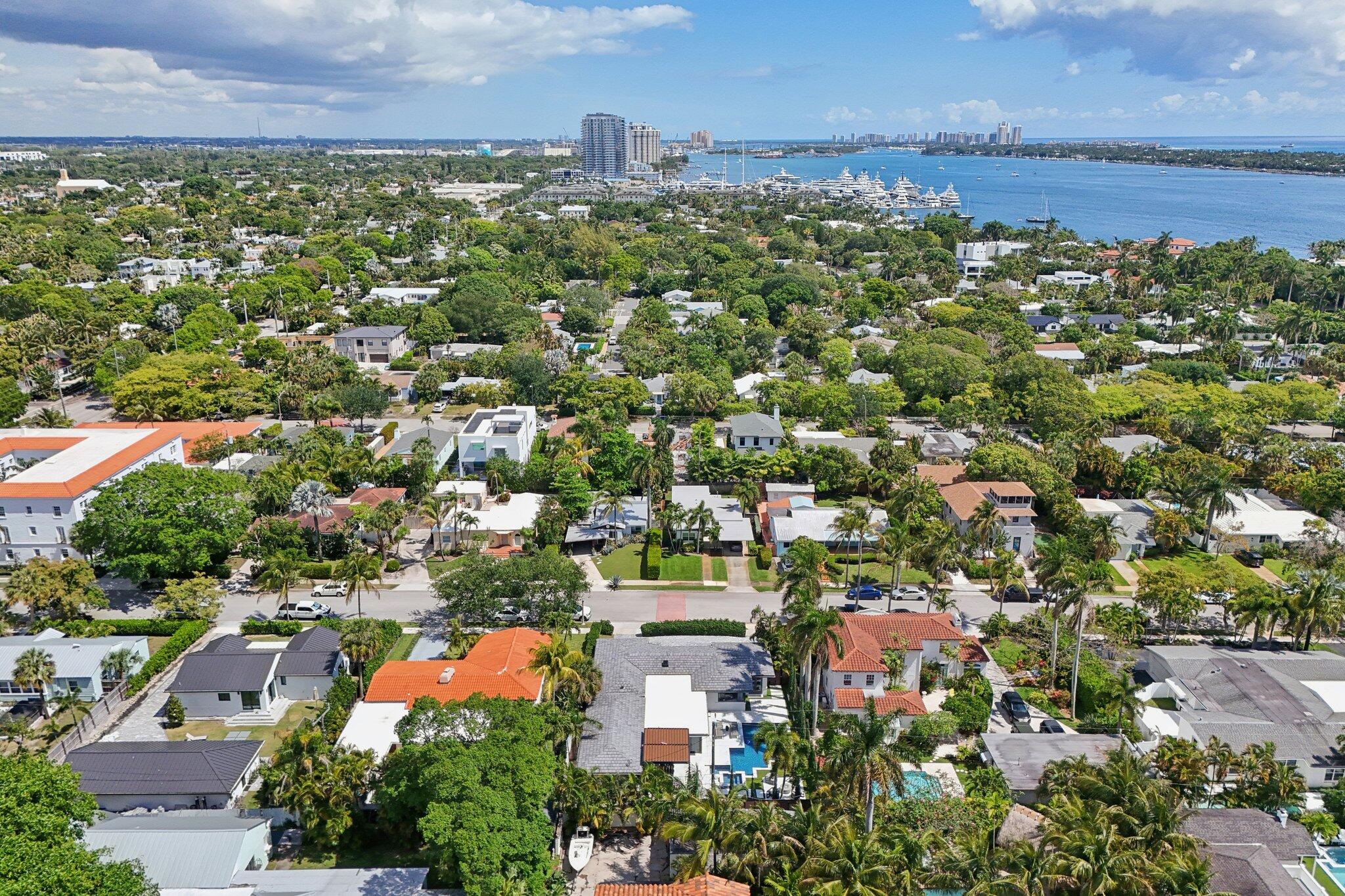 240 30th West Palm Beach, FL 33407