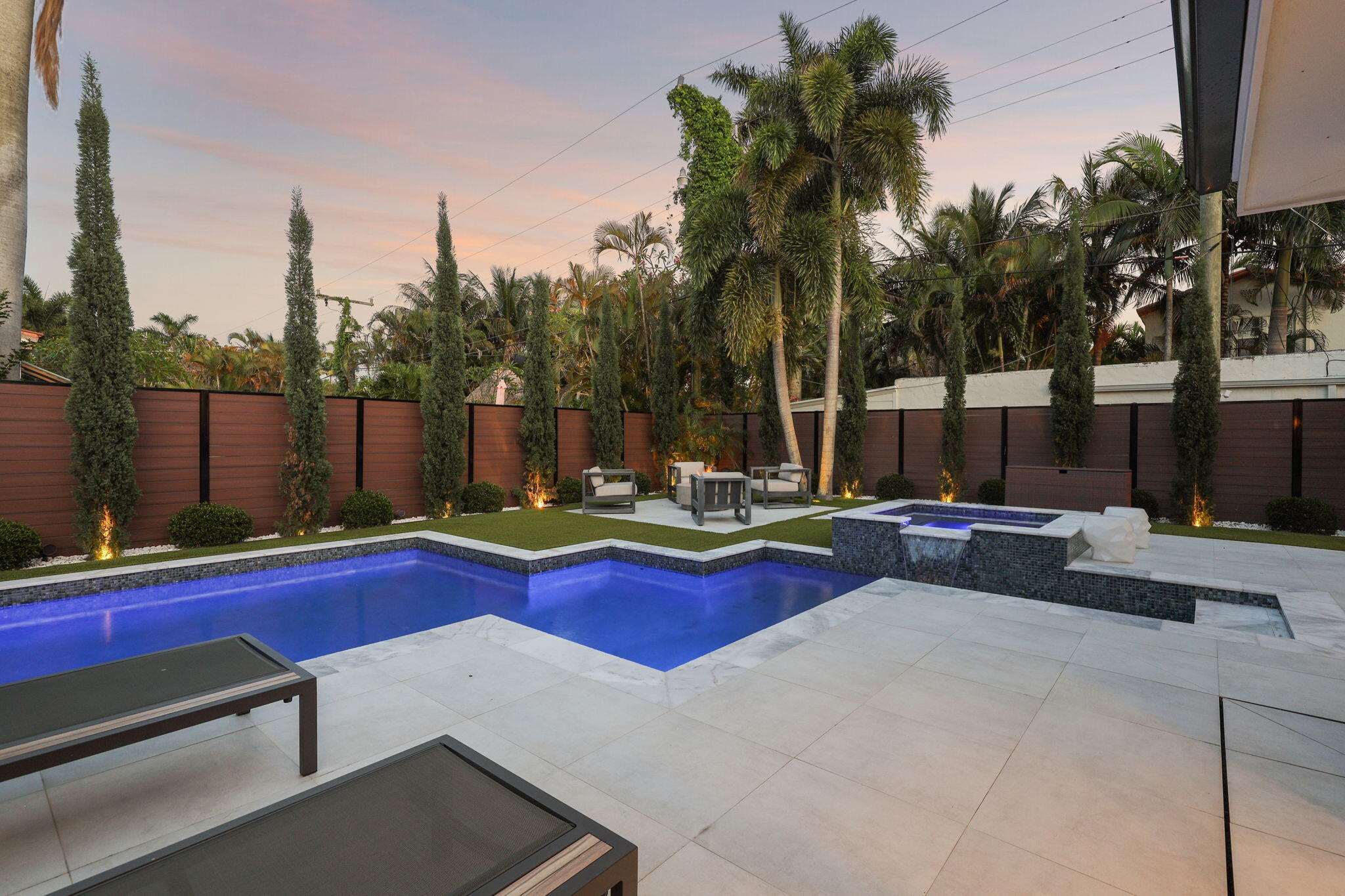 240 30th West Palm Beach, FL 33407