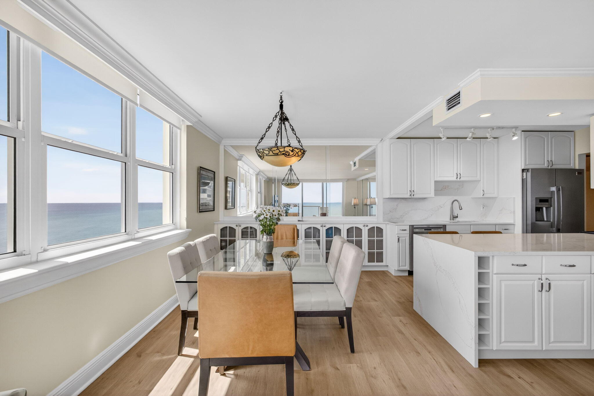 5440 N Ocean #1006 Riviera Beach, FL 33404