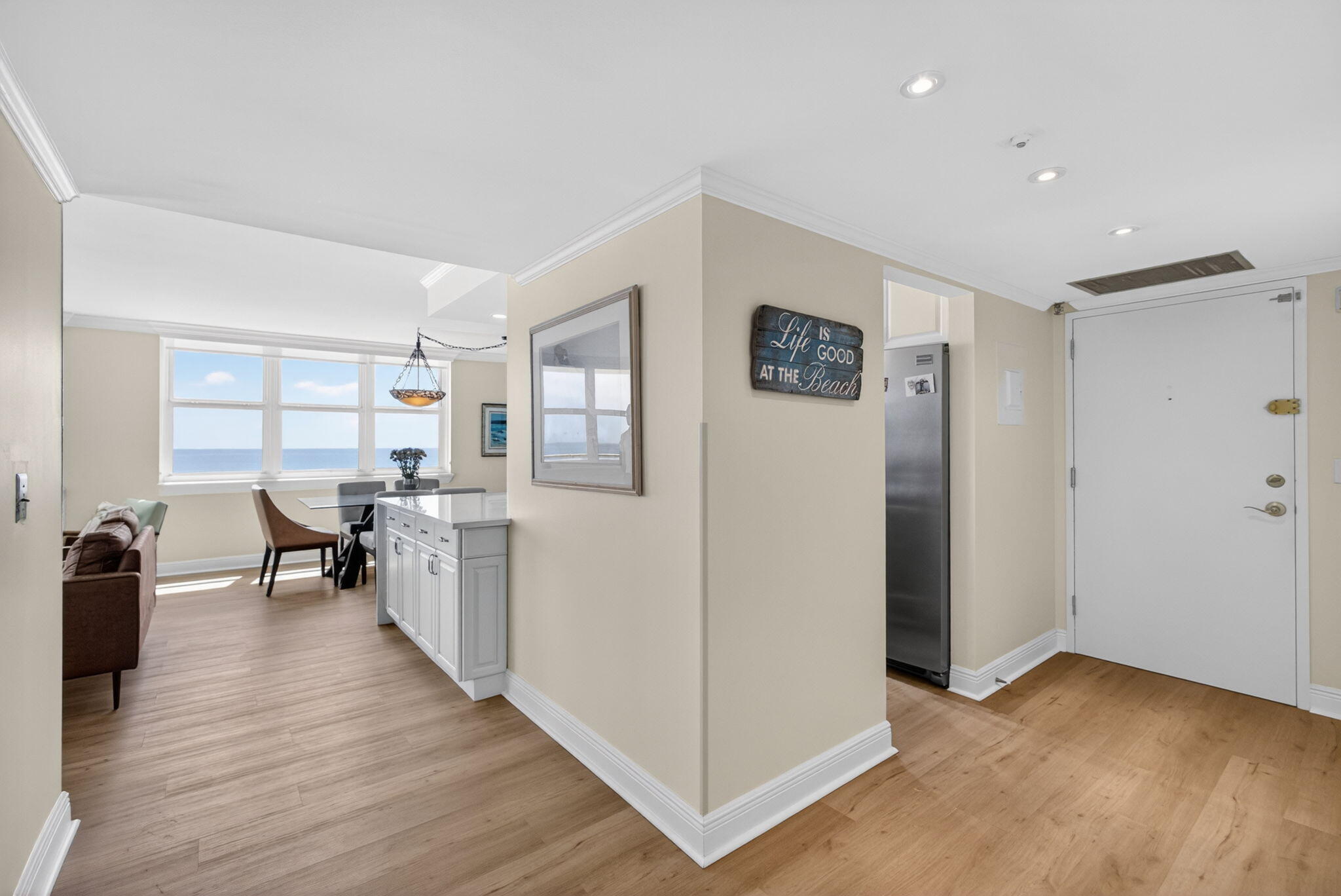 5440 N Ocean #1006 Riviera Beach, FL 33404