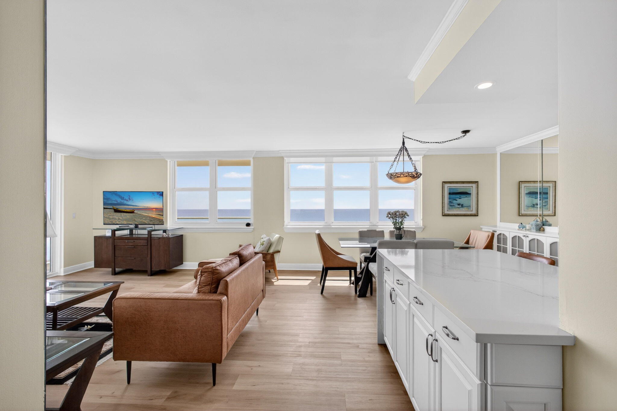 5440 N Ocean #1006 Riviera Beach, FL 33404