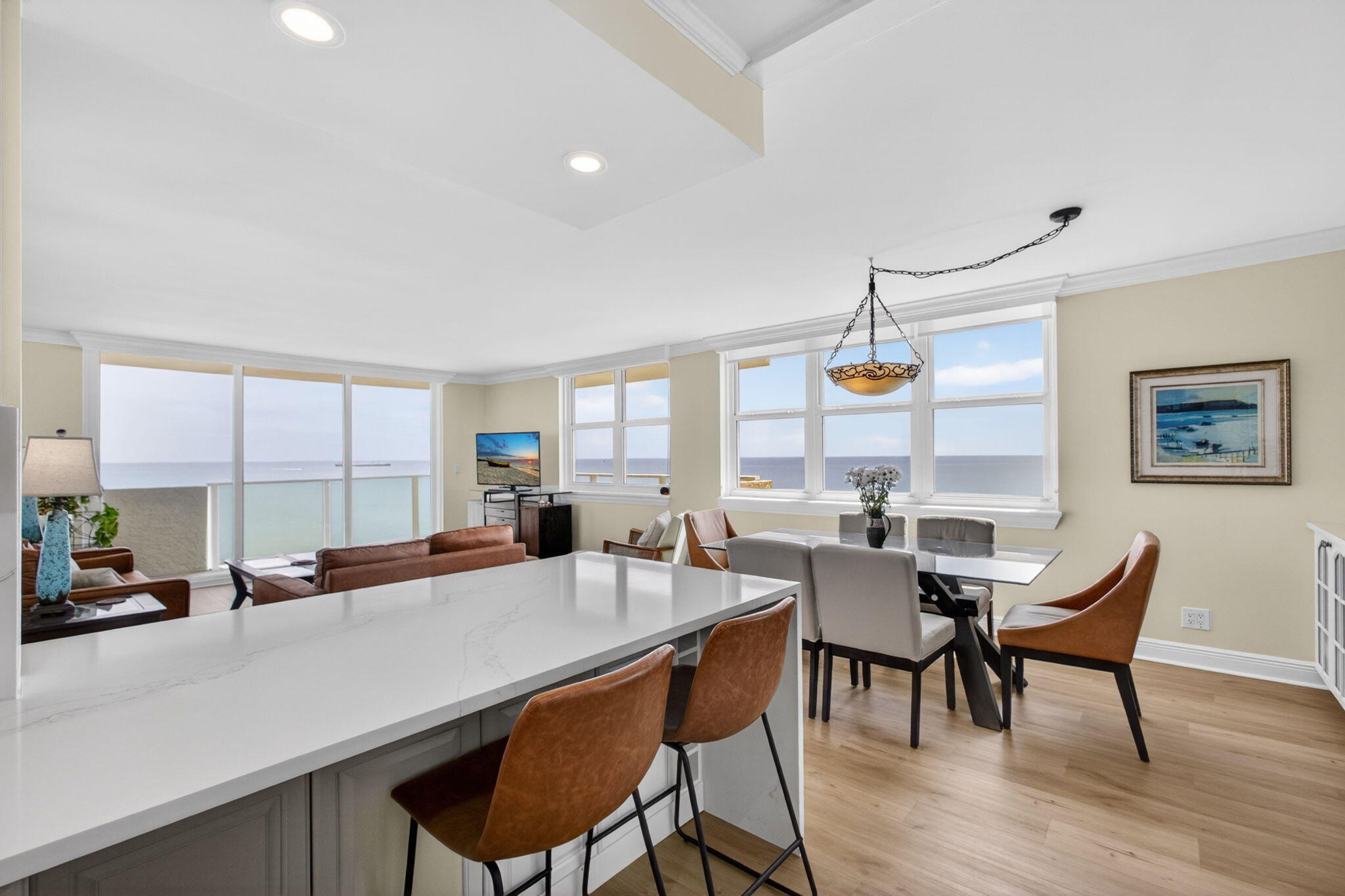 5440 N Ocean #1006 Riviera Beach, FL 33404
