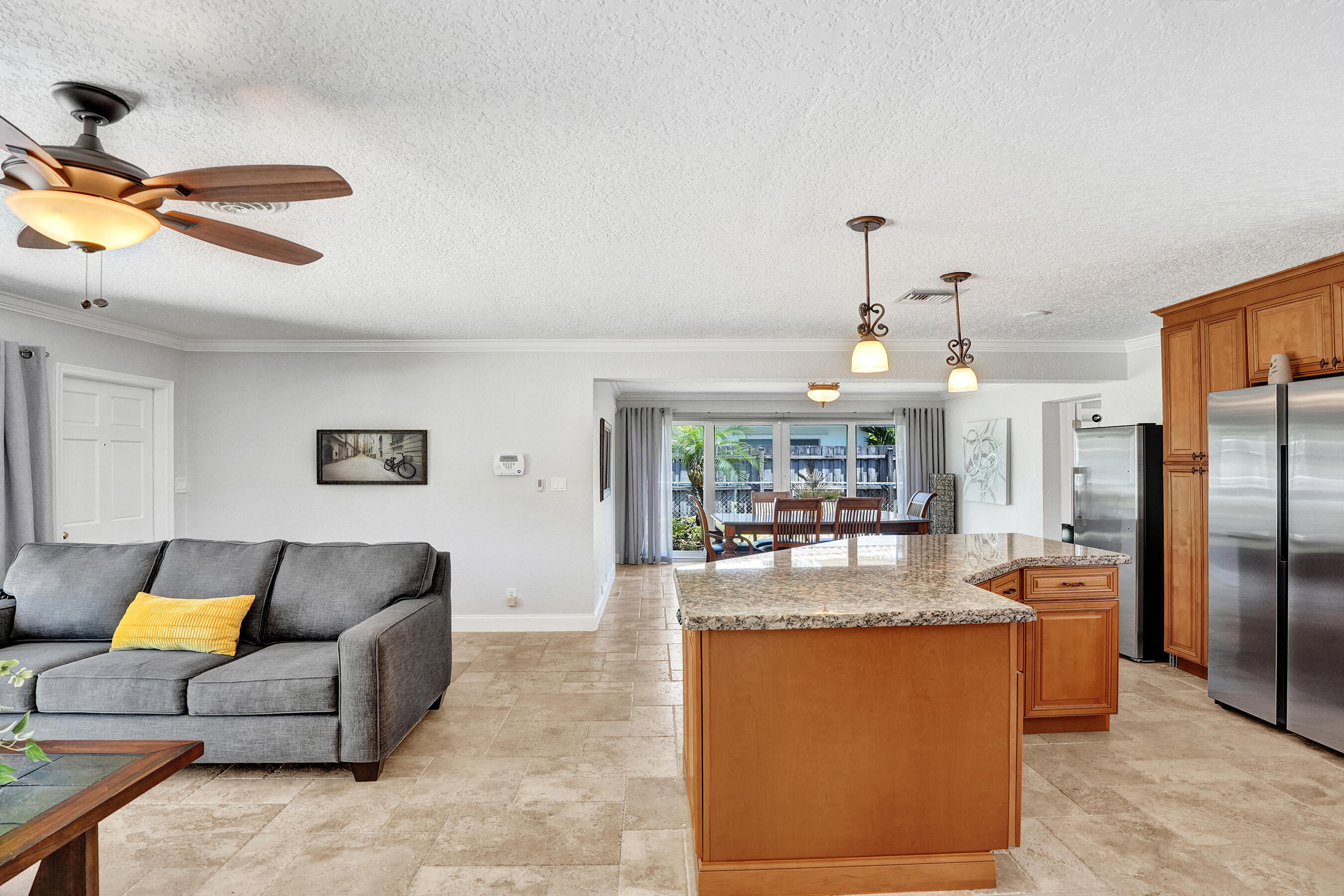 700 SE 5th Pompano Beach, FL 33060