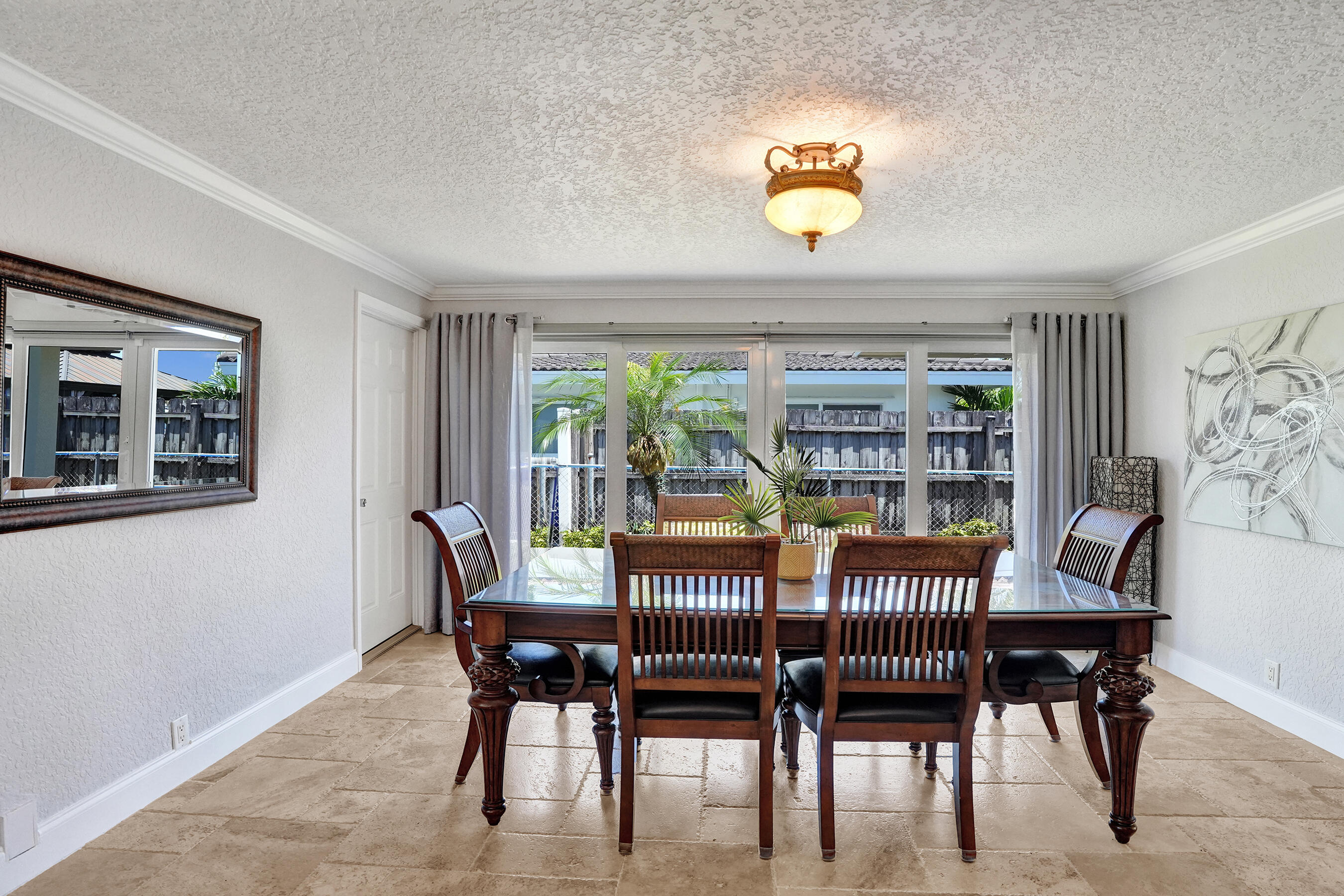 700 SE 5th Pompano Beach, FL 33060