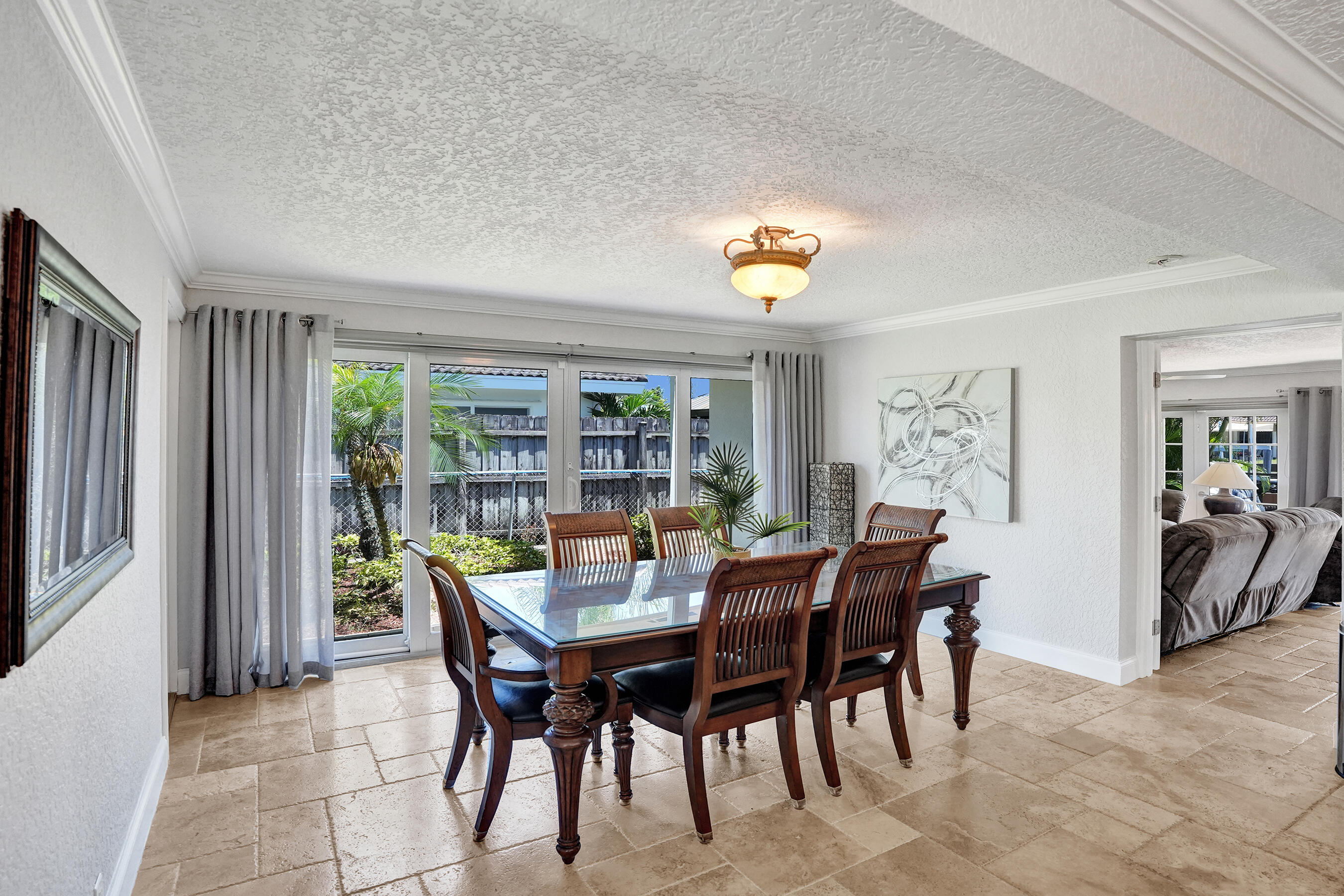700 SE 5th Pompano Beach, FL 33060