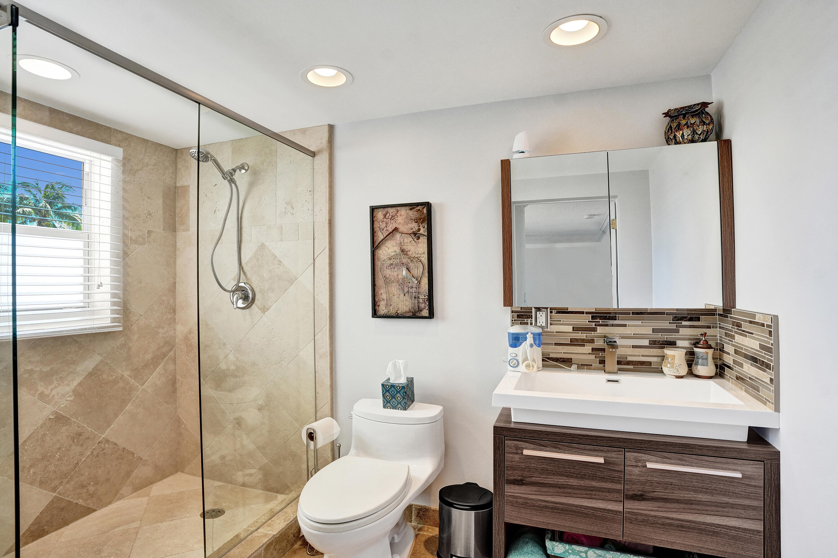 700 SE 5th Pompano Beach, FL 33060