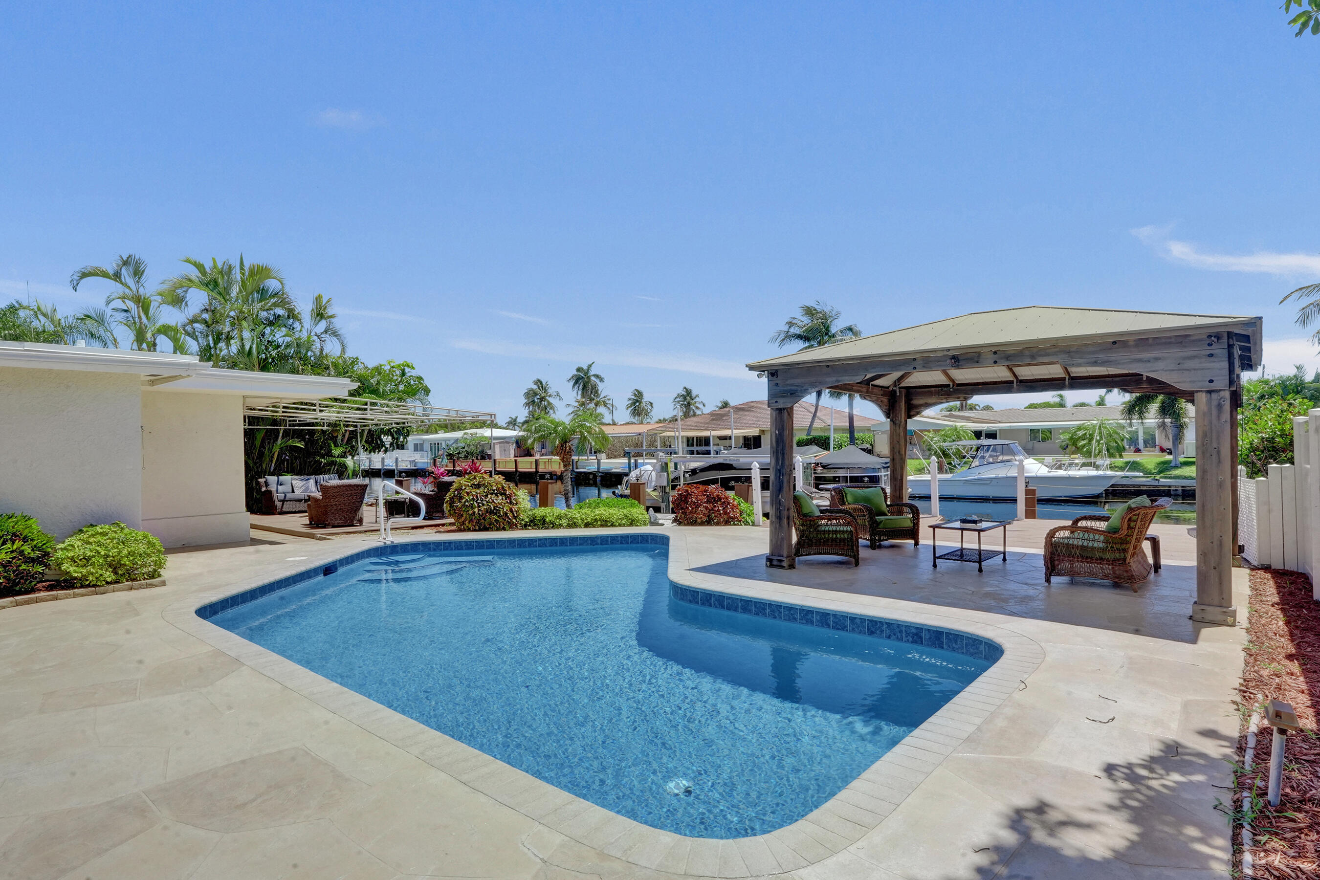 700 SE 5th Pompano Beach, FL 33060