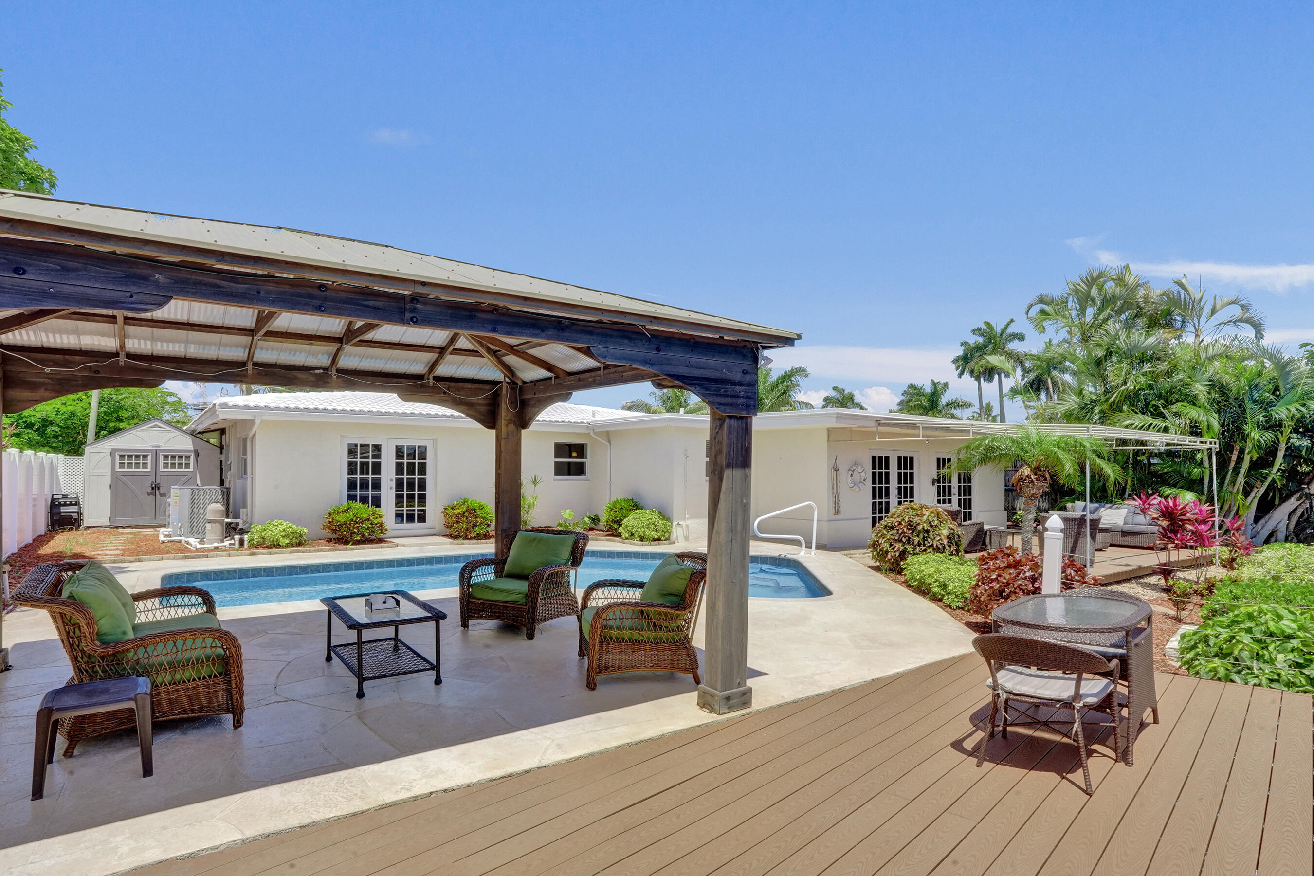 700 SE 5th Pompano Beach, FL 33060