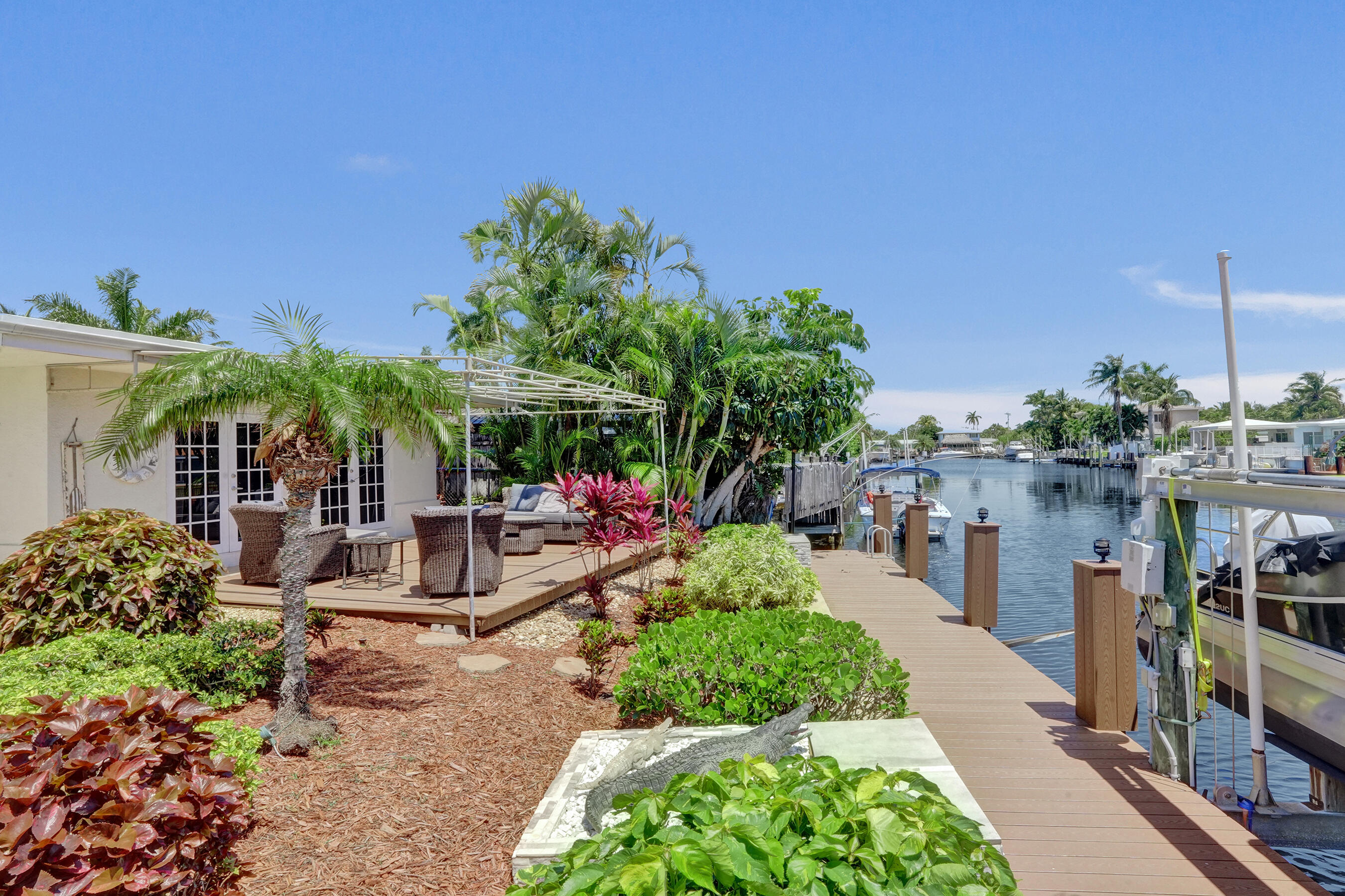 700 SE 5th Pompano Beach, FL 33060