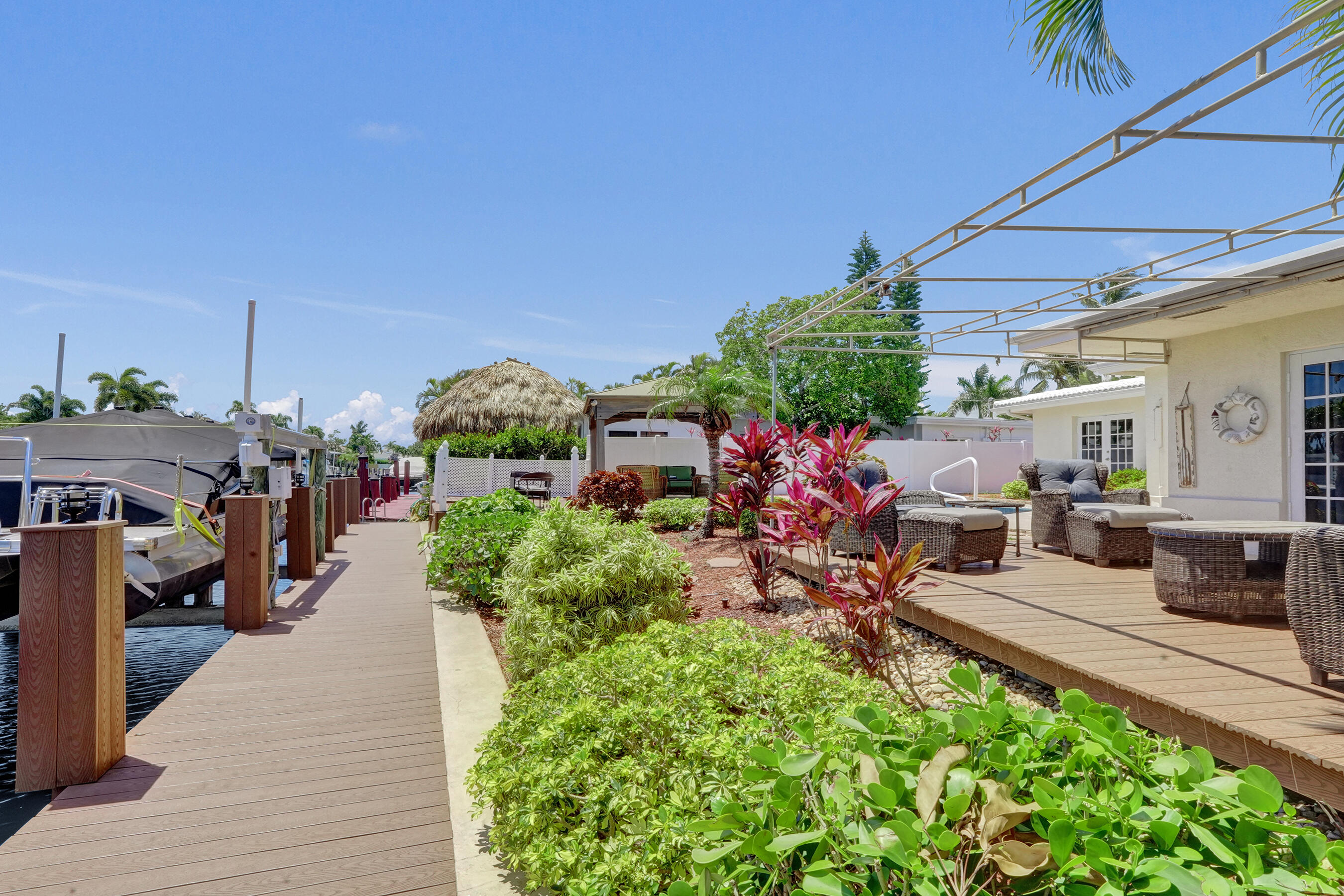 700 SE 5th Pompano Beach, FL 33060