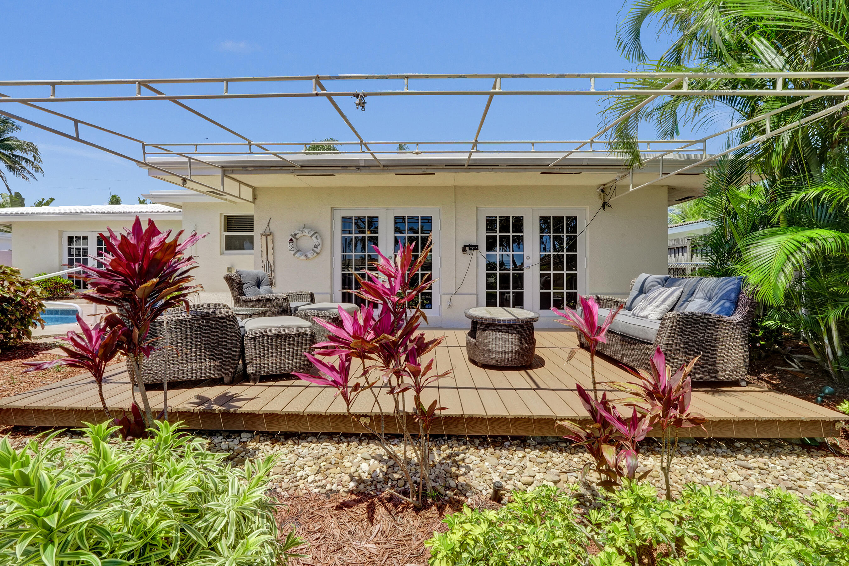 700 SE 5th Pompano Beach, FL 33060