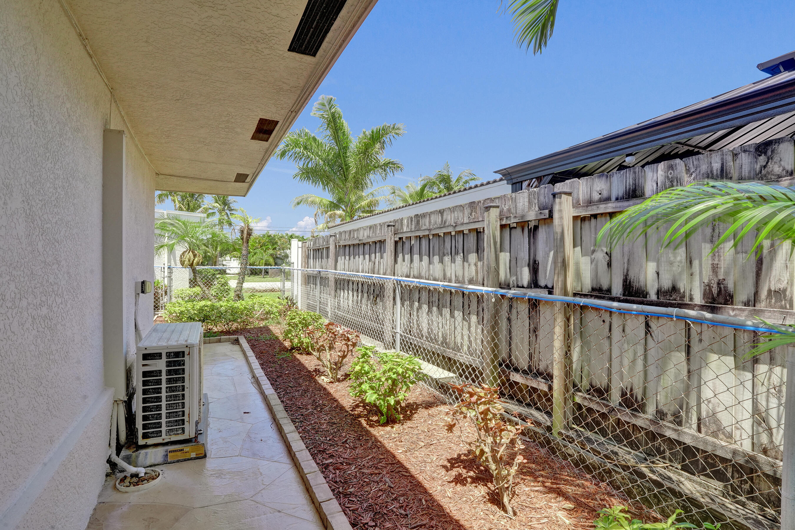700 SE 5th Pompano Beach, FL 33060