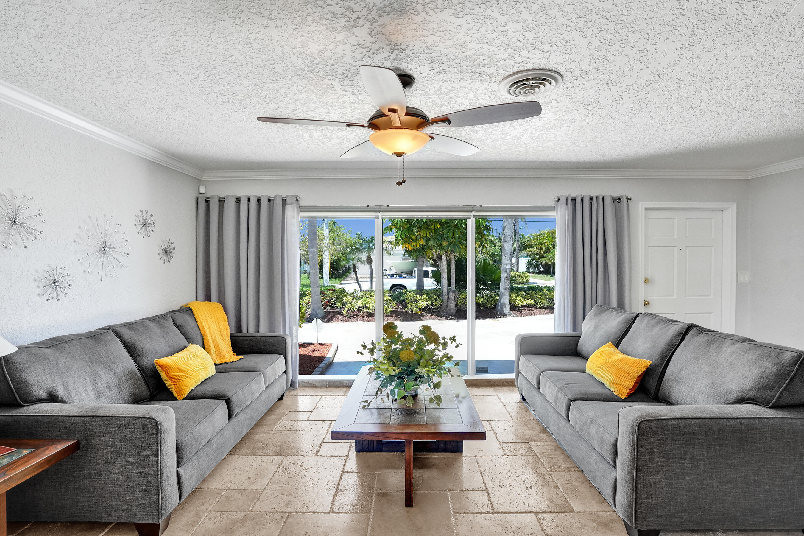 700 SE 5th Pompano Beach, FL 33060
