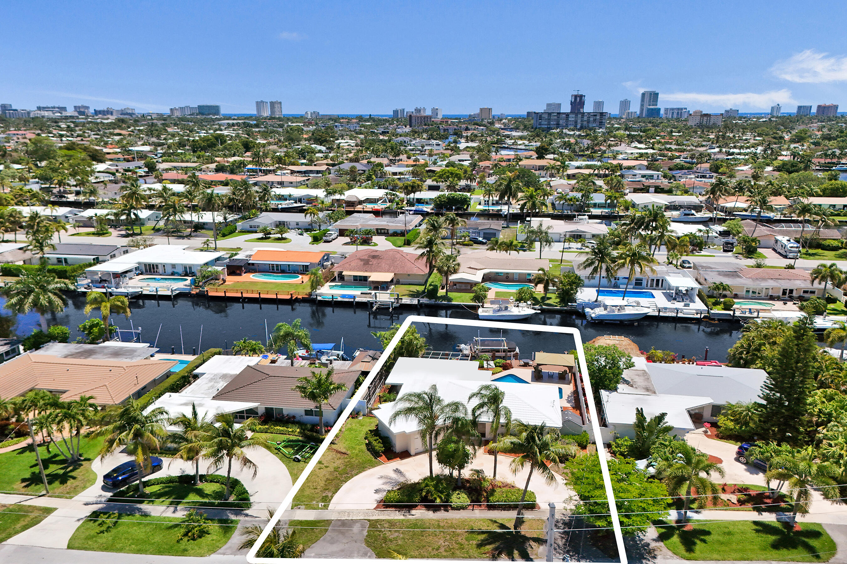 700 SE 5th Pompano Beach, FL 33060