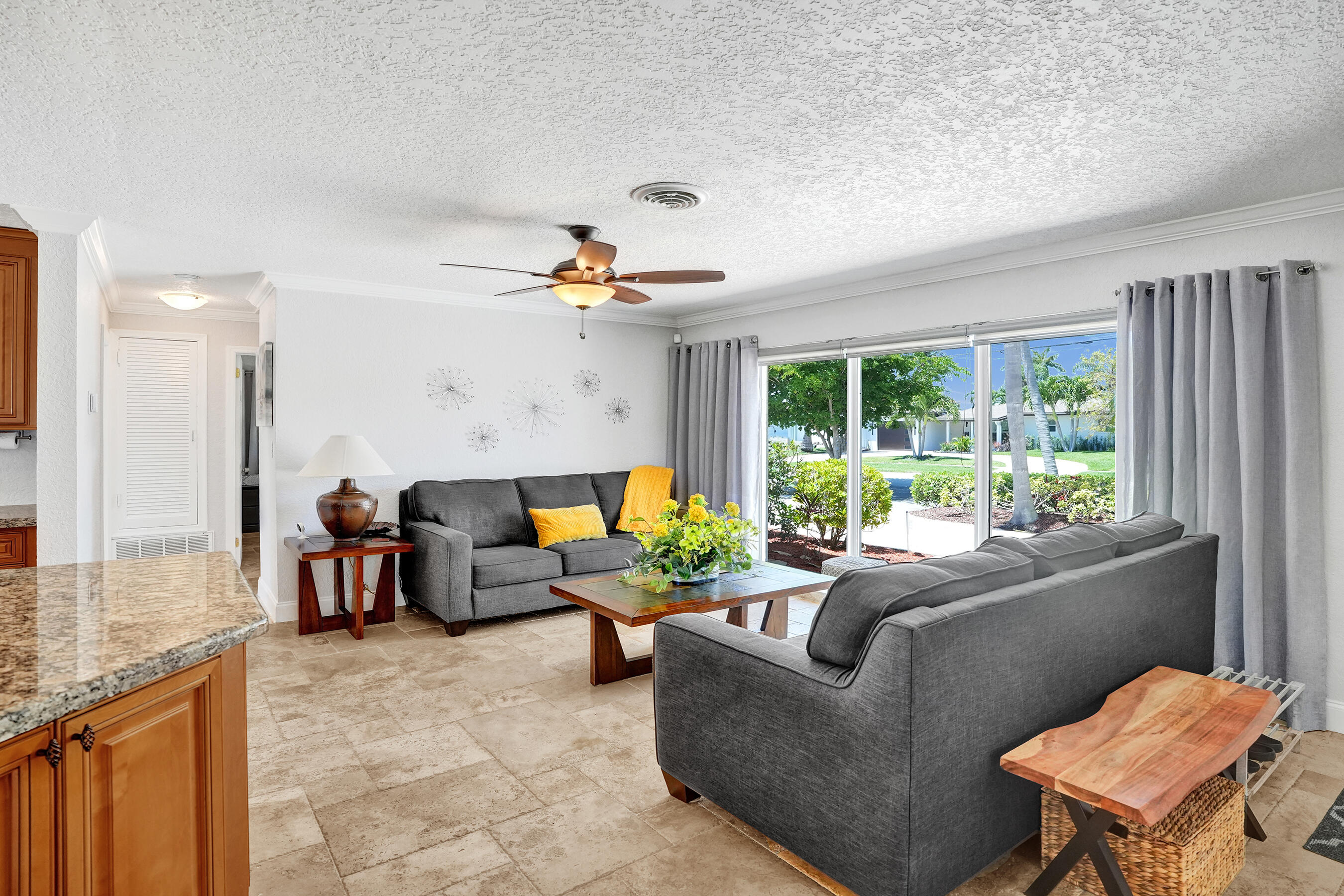 700 SE 5th Pompano Beach, FL 33060