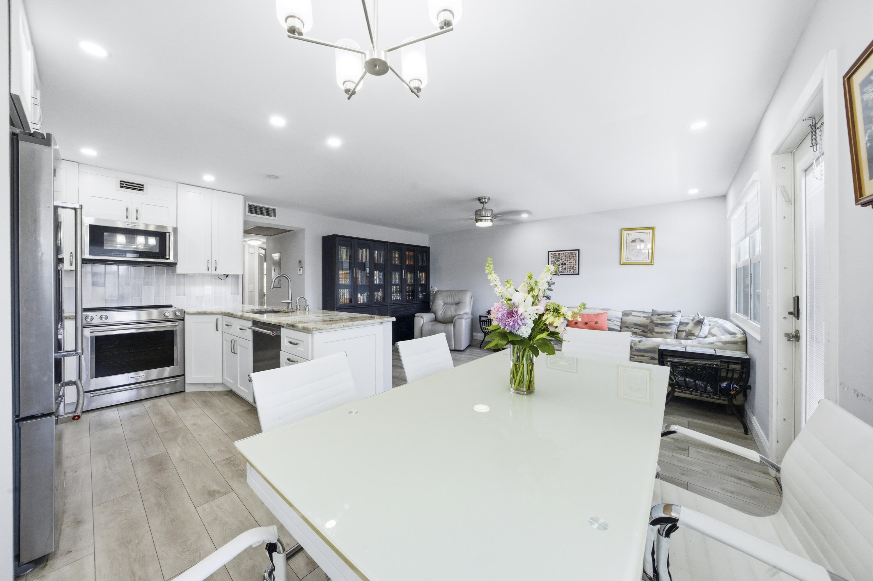 4002 Berkshire #4002 Deerfield Beach, FL 33442