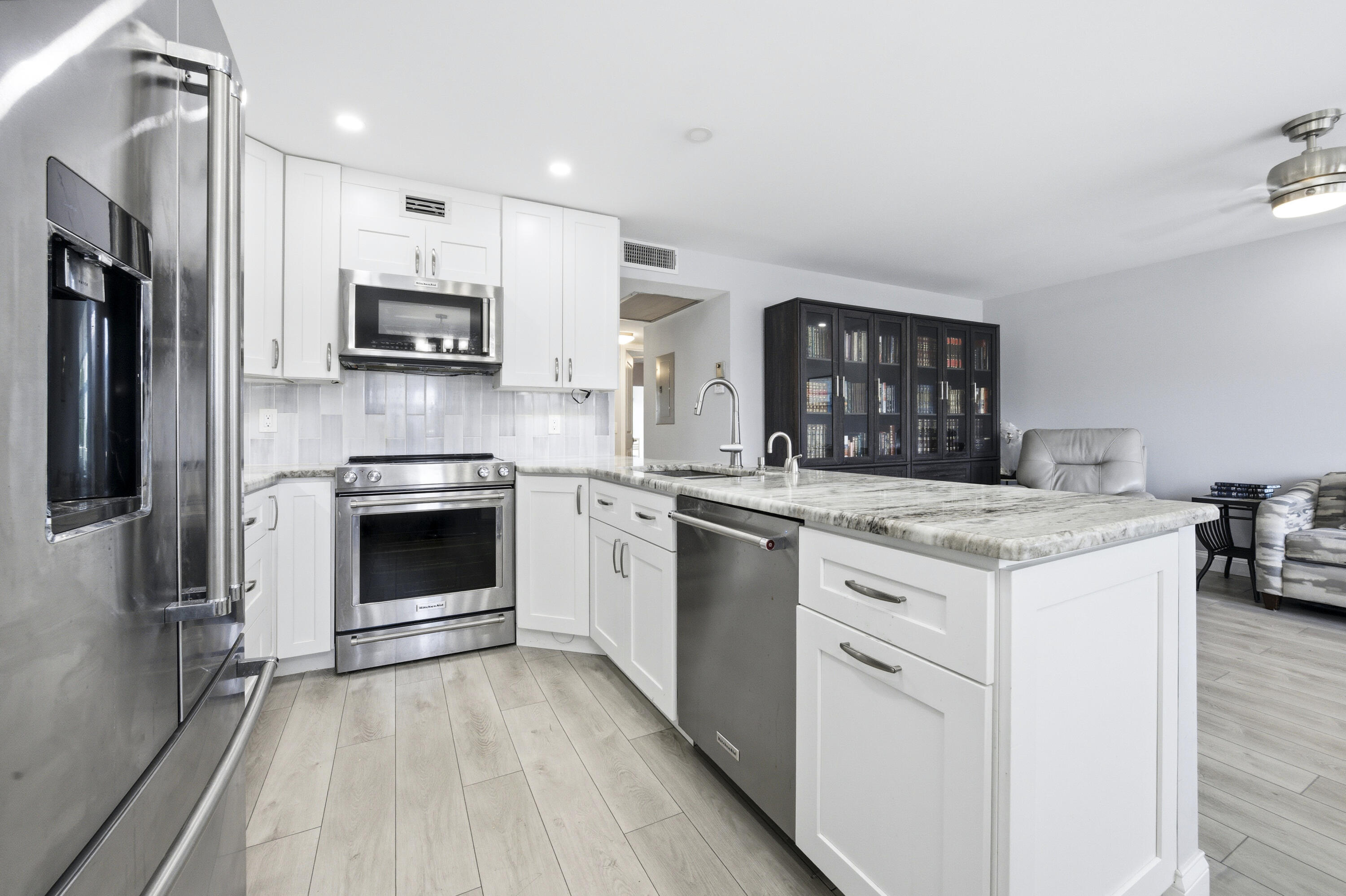 4002 Berkshire #4002 Deerfield Beach, FL 33442