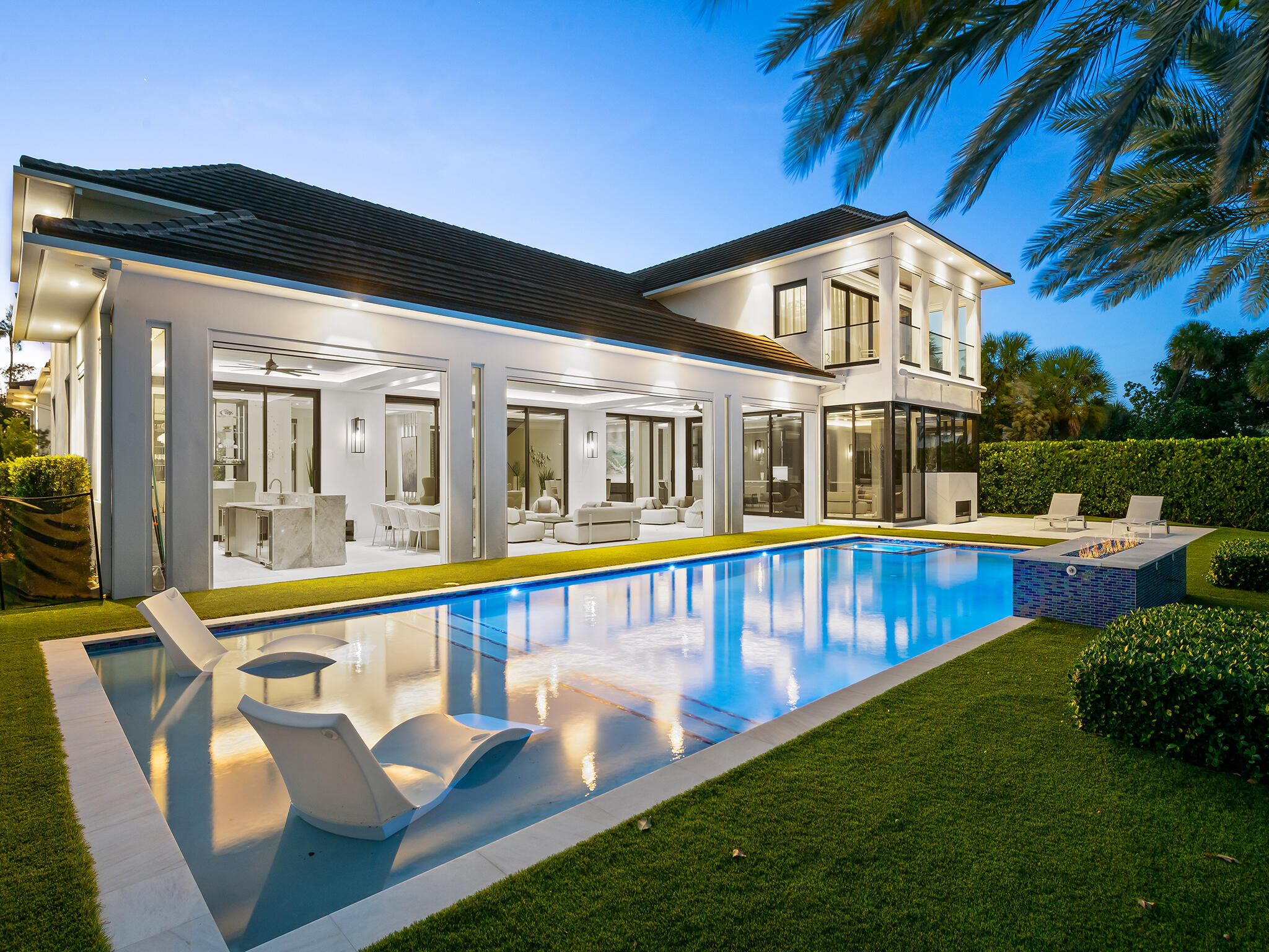 3916 Country Clb Fort Lauderdale, FL 33308