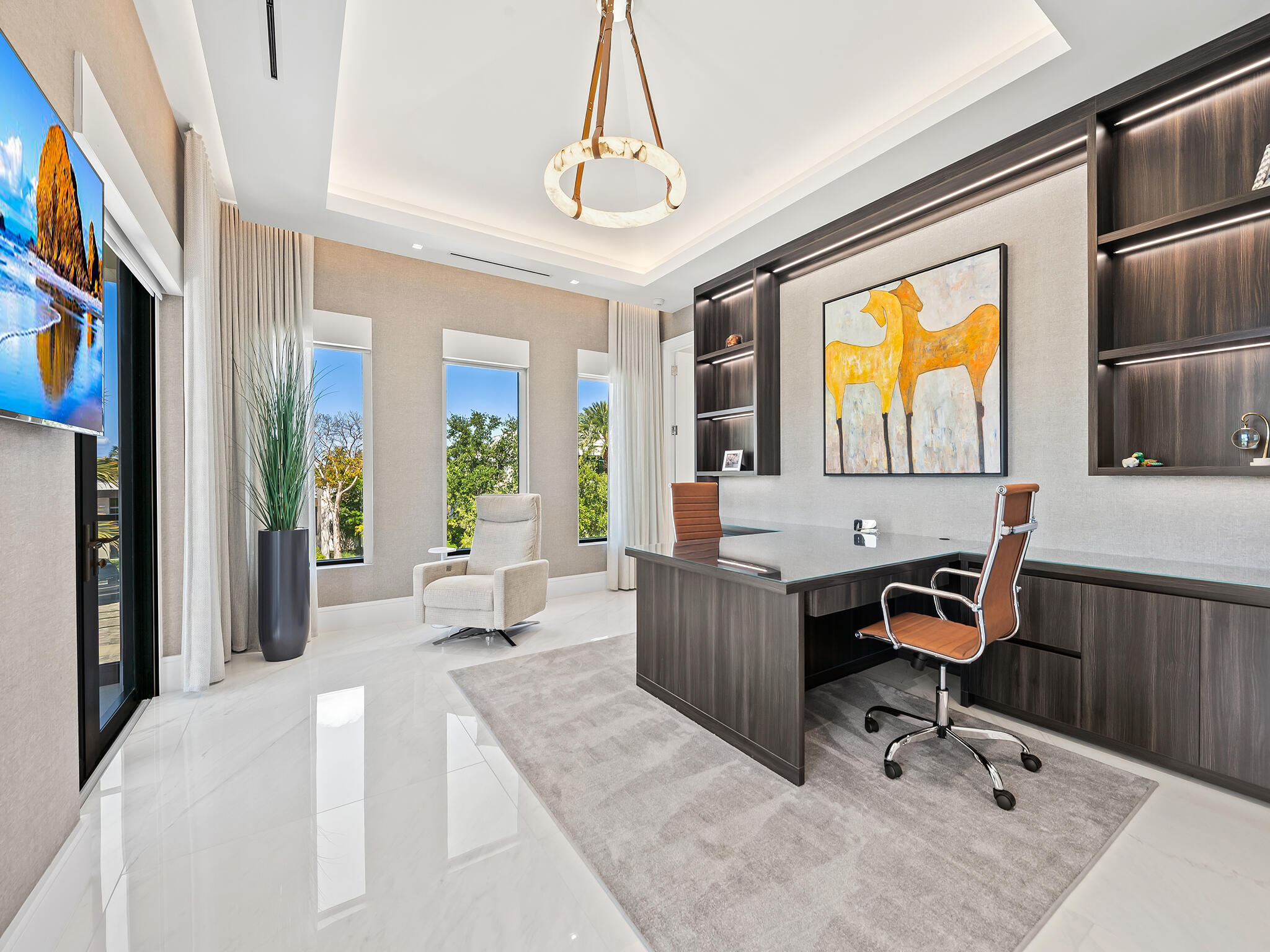 3916 Country Clb Fort Lauderdale, FL 33308