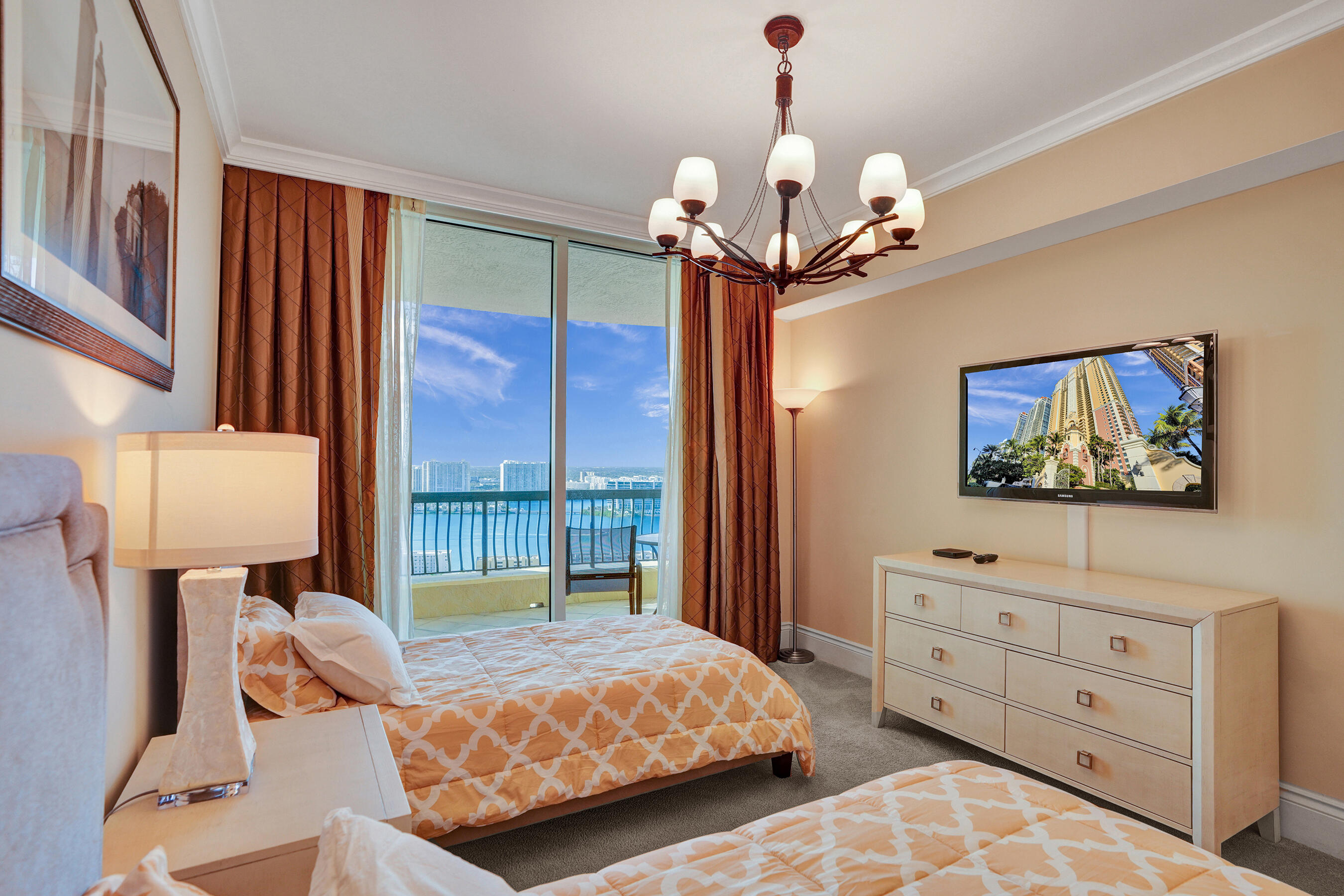 17875 Collins #Apt 3103 Sunny Isles Beach, FL 33160