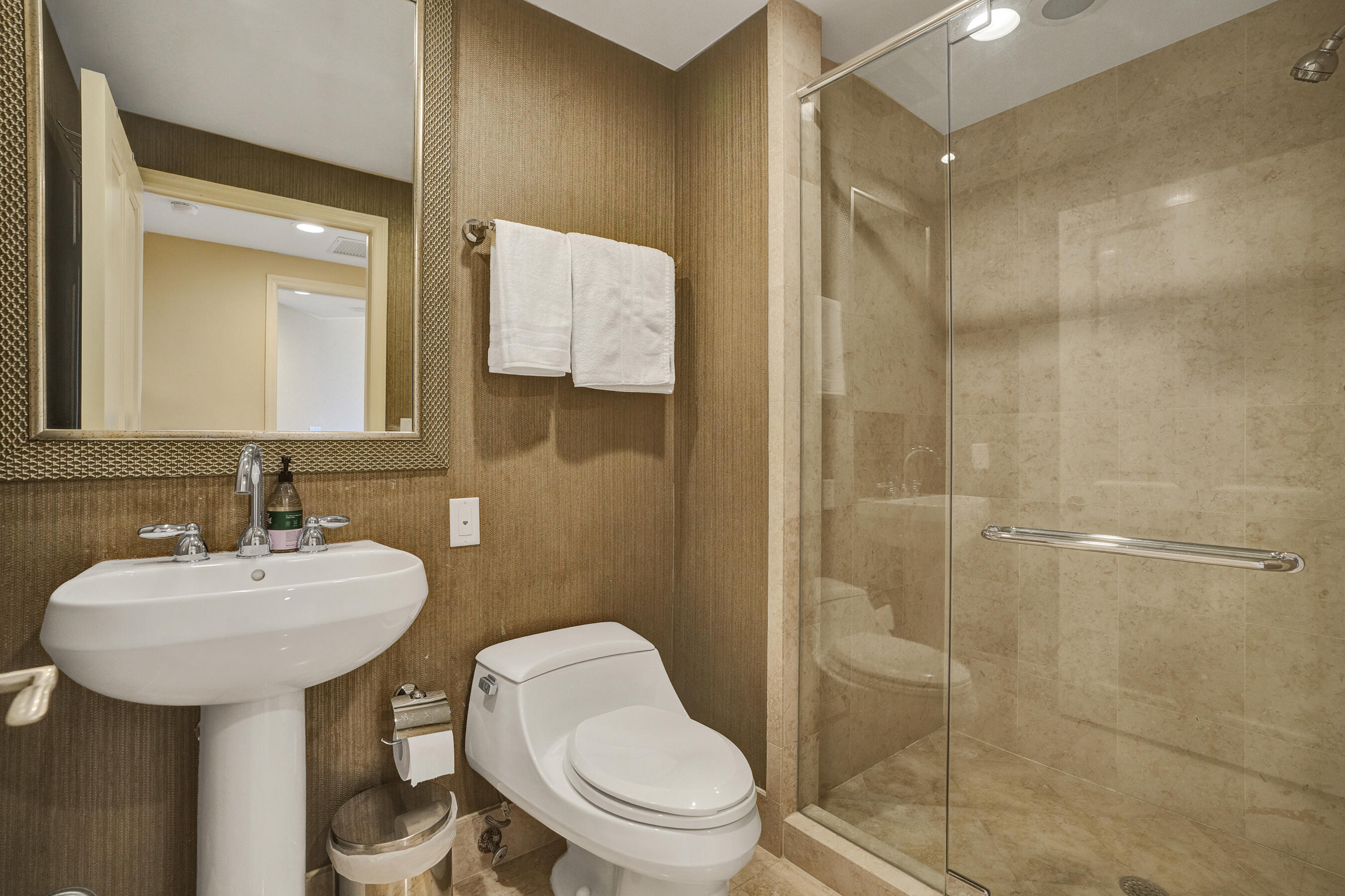 17875 Collins #Apt 3103 Sunny Isles Beach, FL 33160
