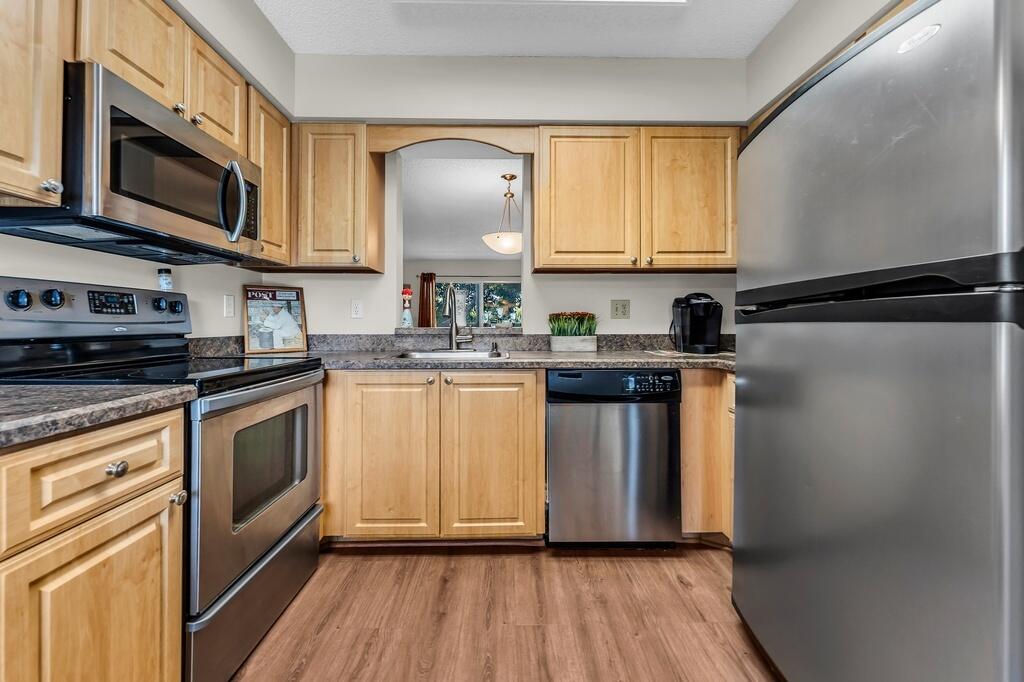 7341 Amberly #307
