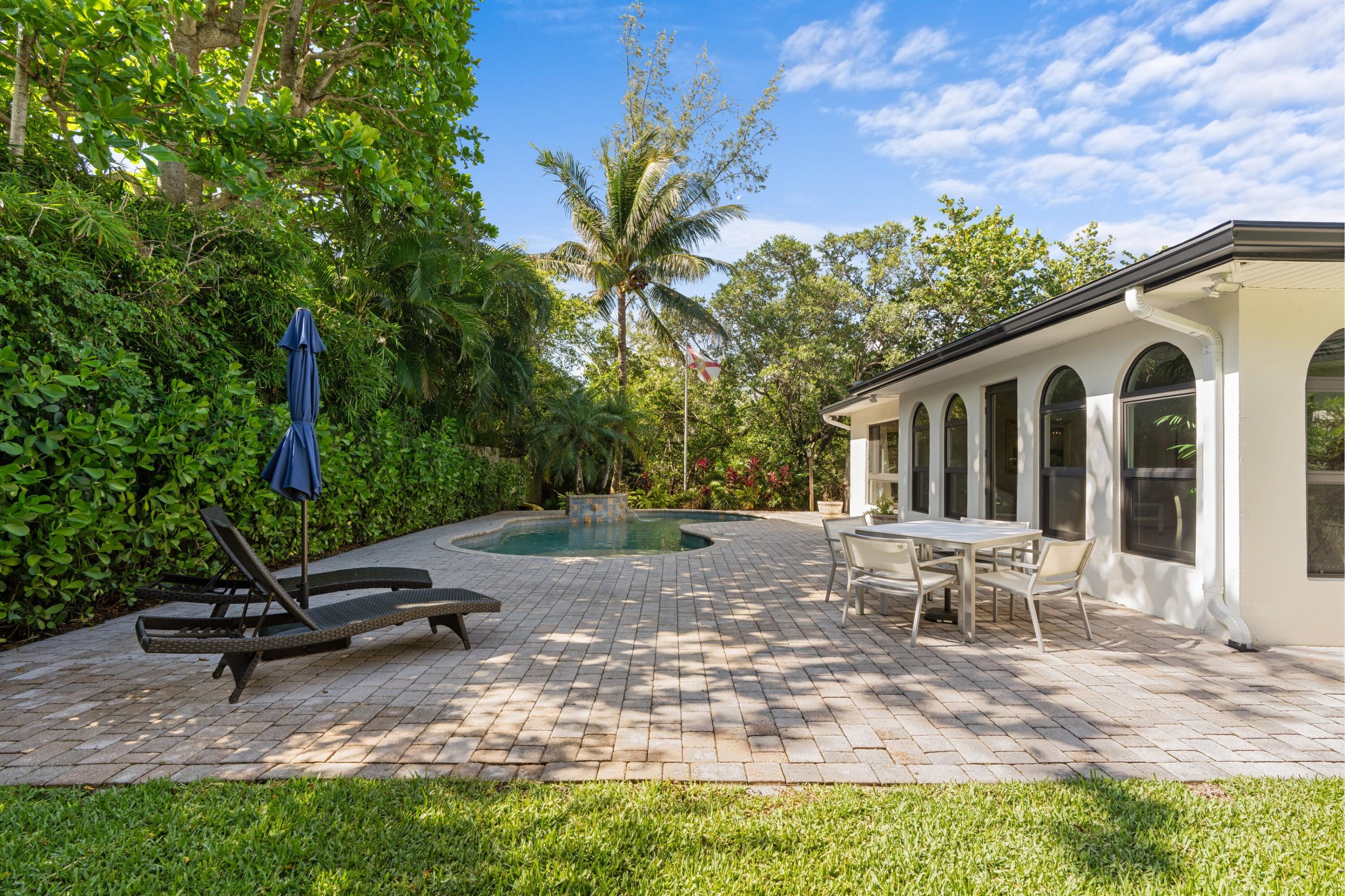 35 Anna Ocean Ridge, FL 33435