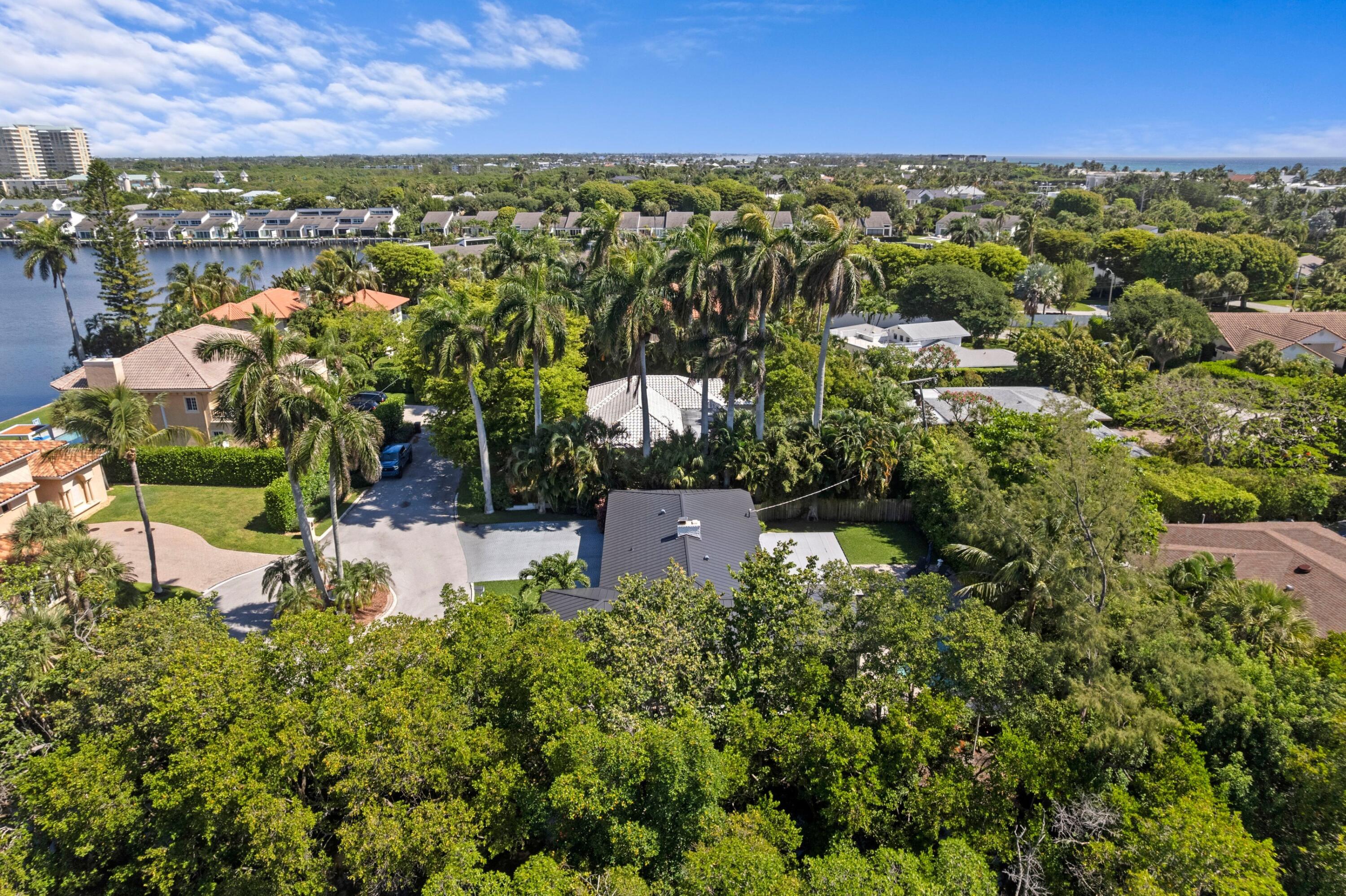 35 Anna Ocean Ridge, FL 33435