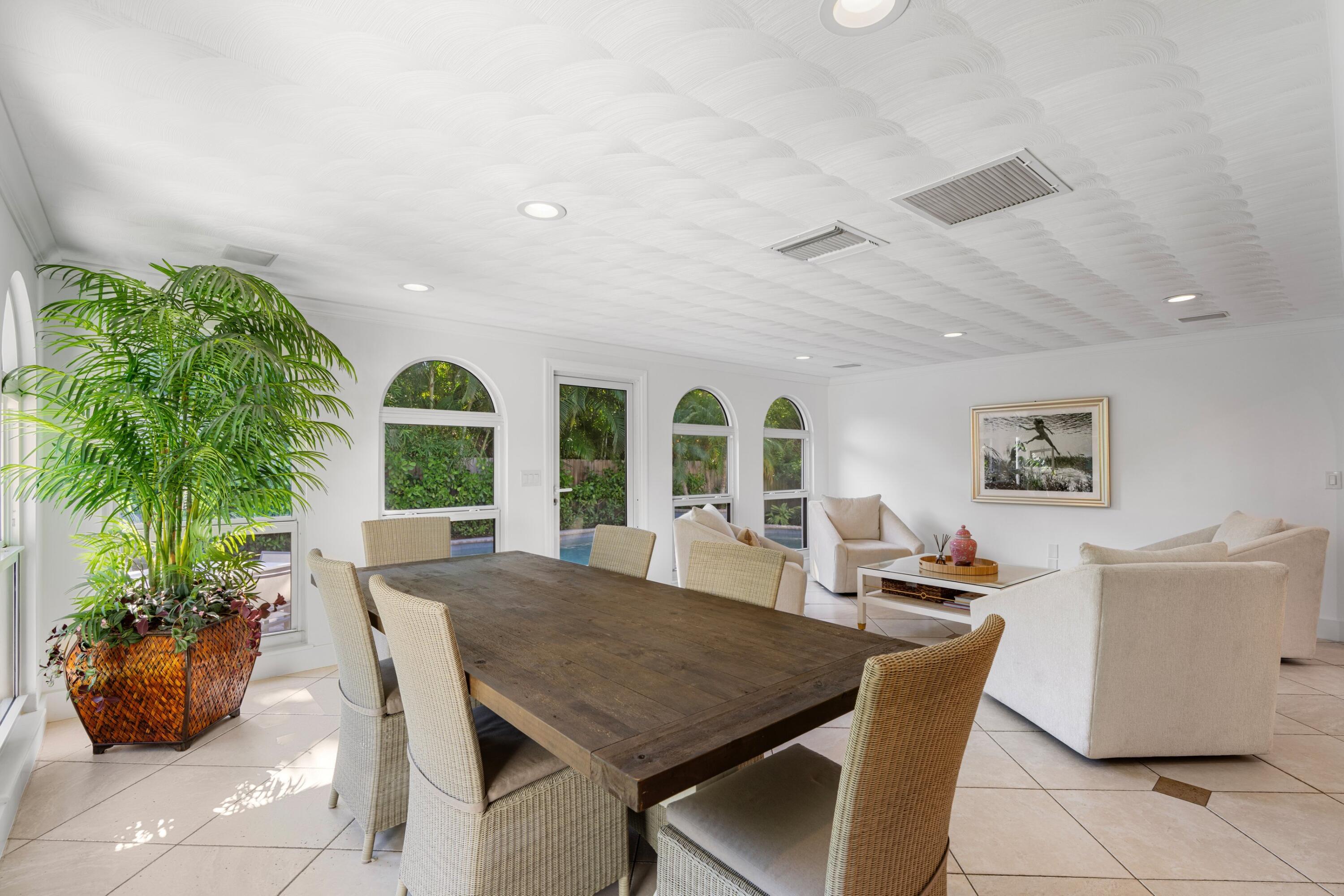 35 Anna Ocean Ridge, FL 33435