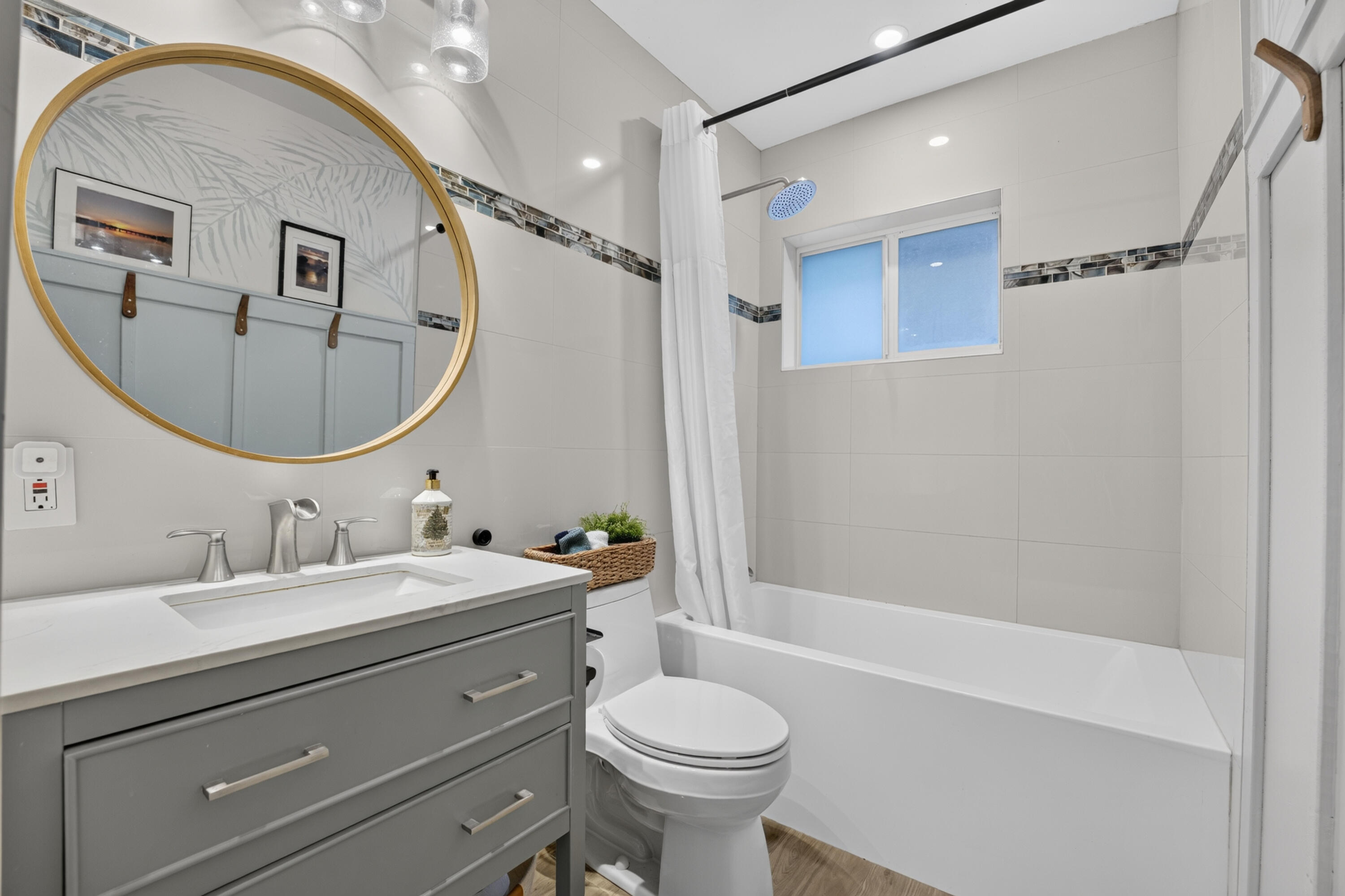 510 NE 8th Pompano Beach, FL 33060