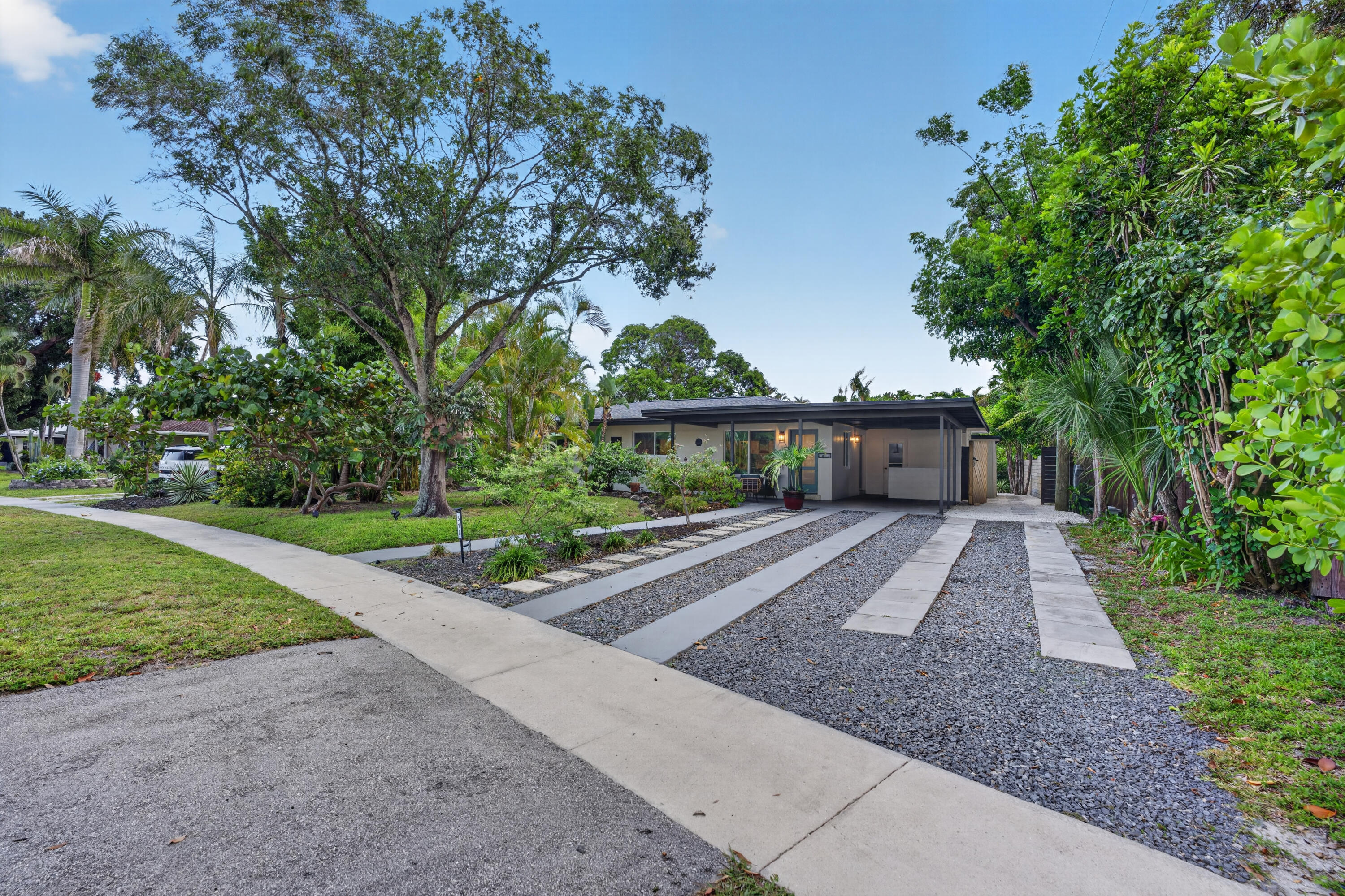 510 NE 8th Pompano Beach, FL 33060
