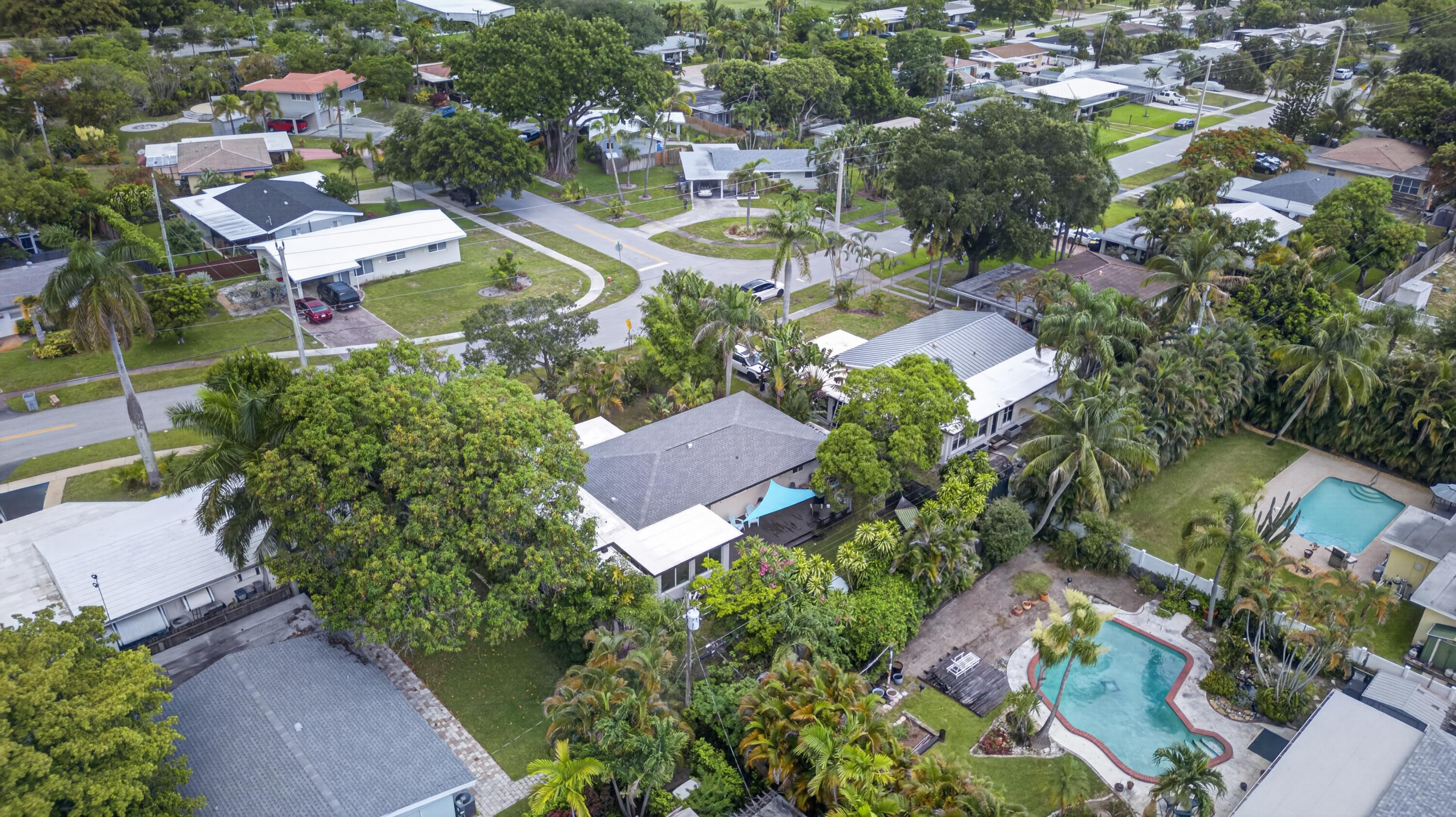 510 NE 8th Pompano Beach, FL 33060