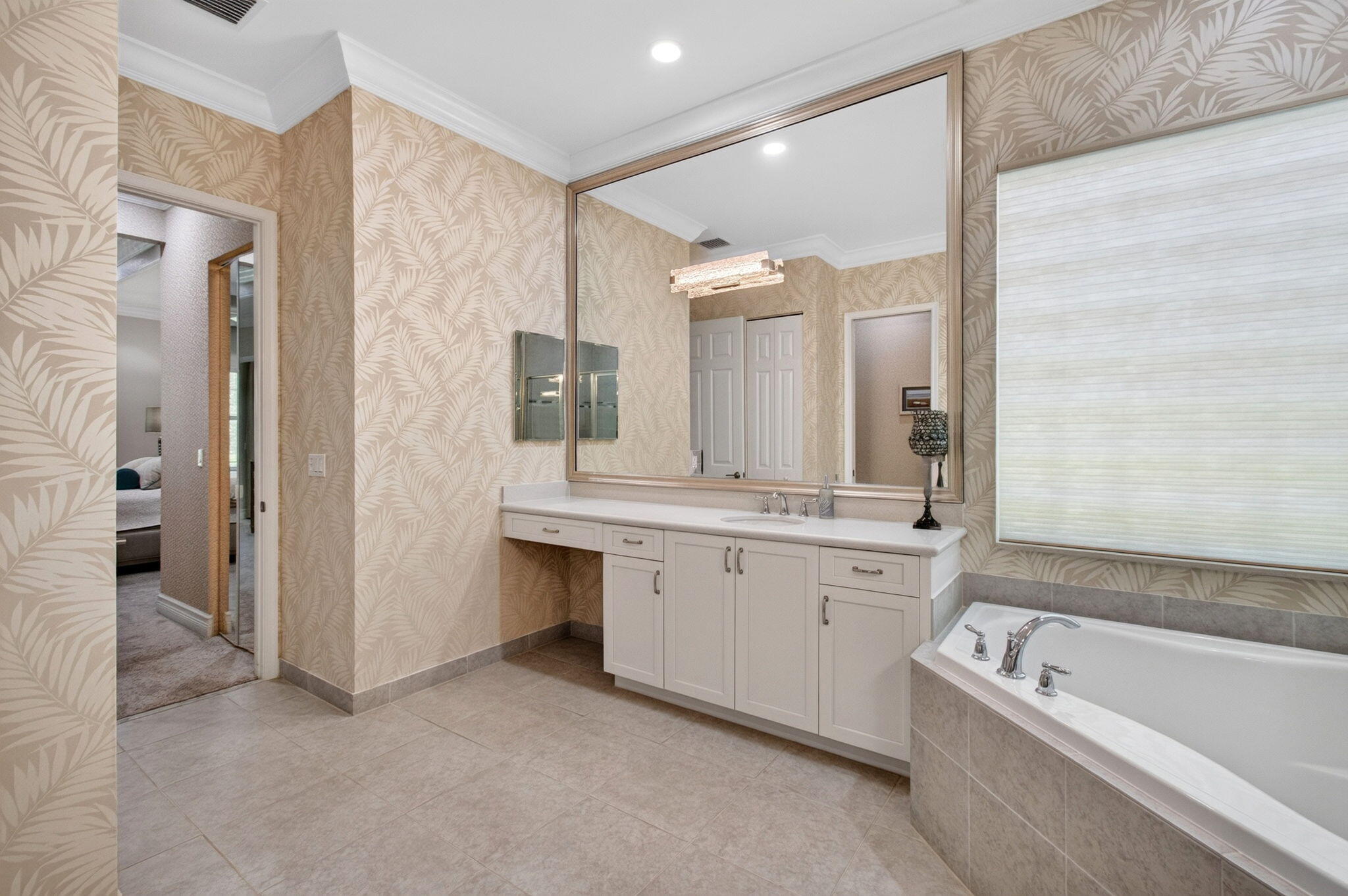 12604 Kettle Riv Boynton Beach, FL 33473