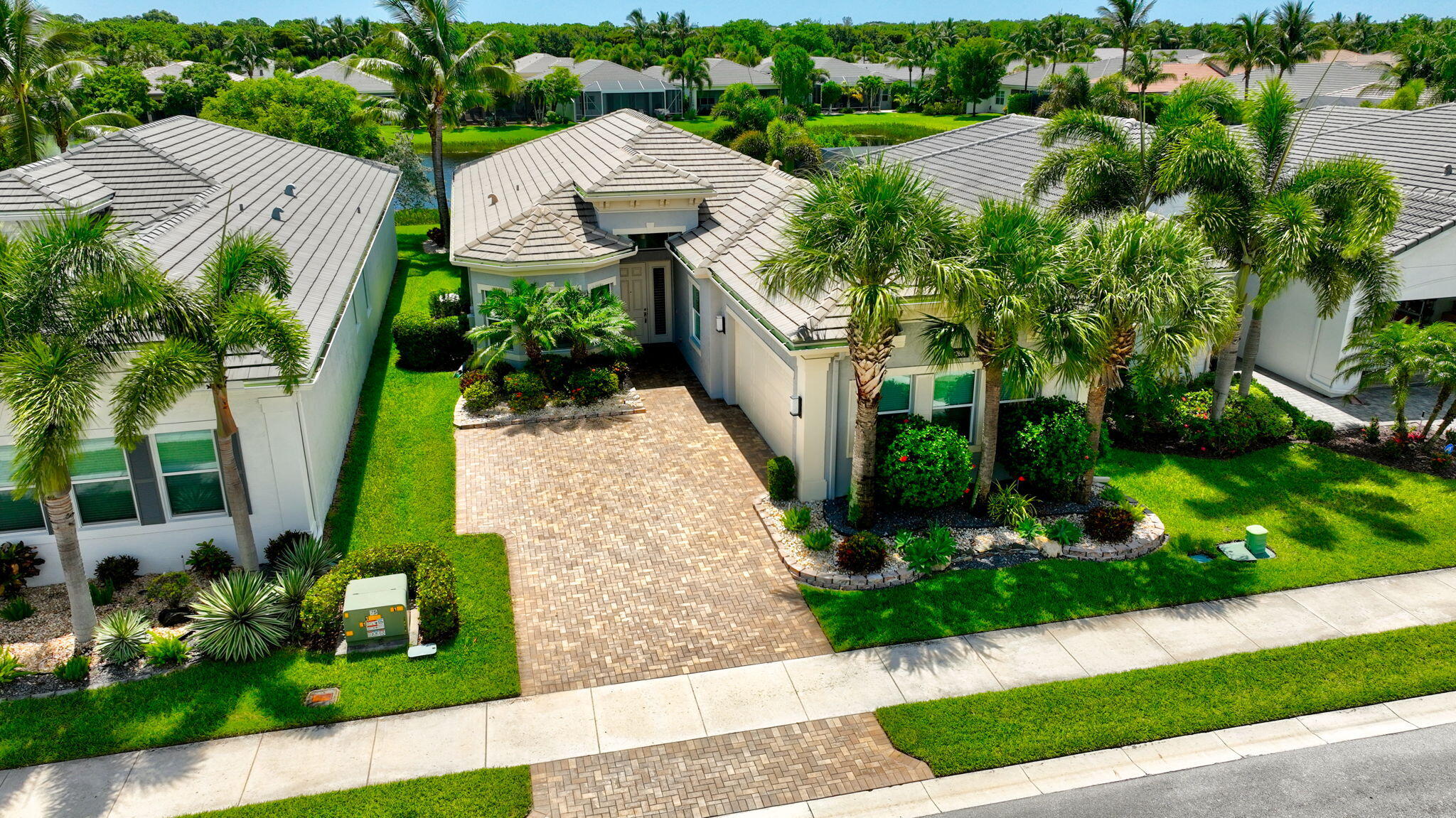 12604 Kettle Riv Boynton Beach, FL 33473