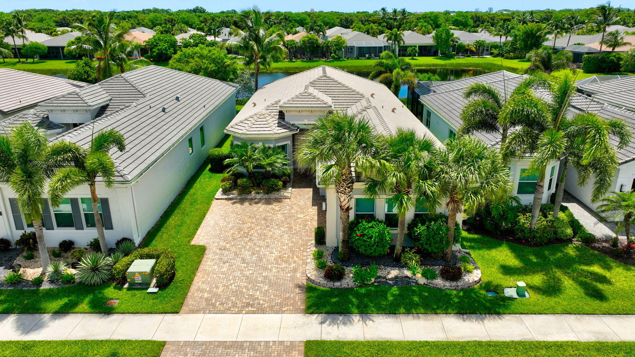 12604 Kettle Riv Boynton Beach, FL 33473