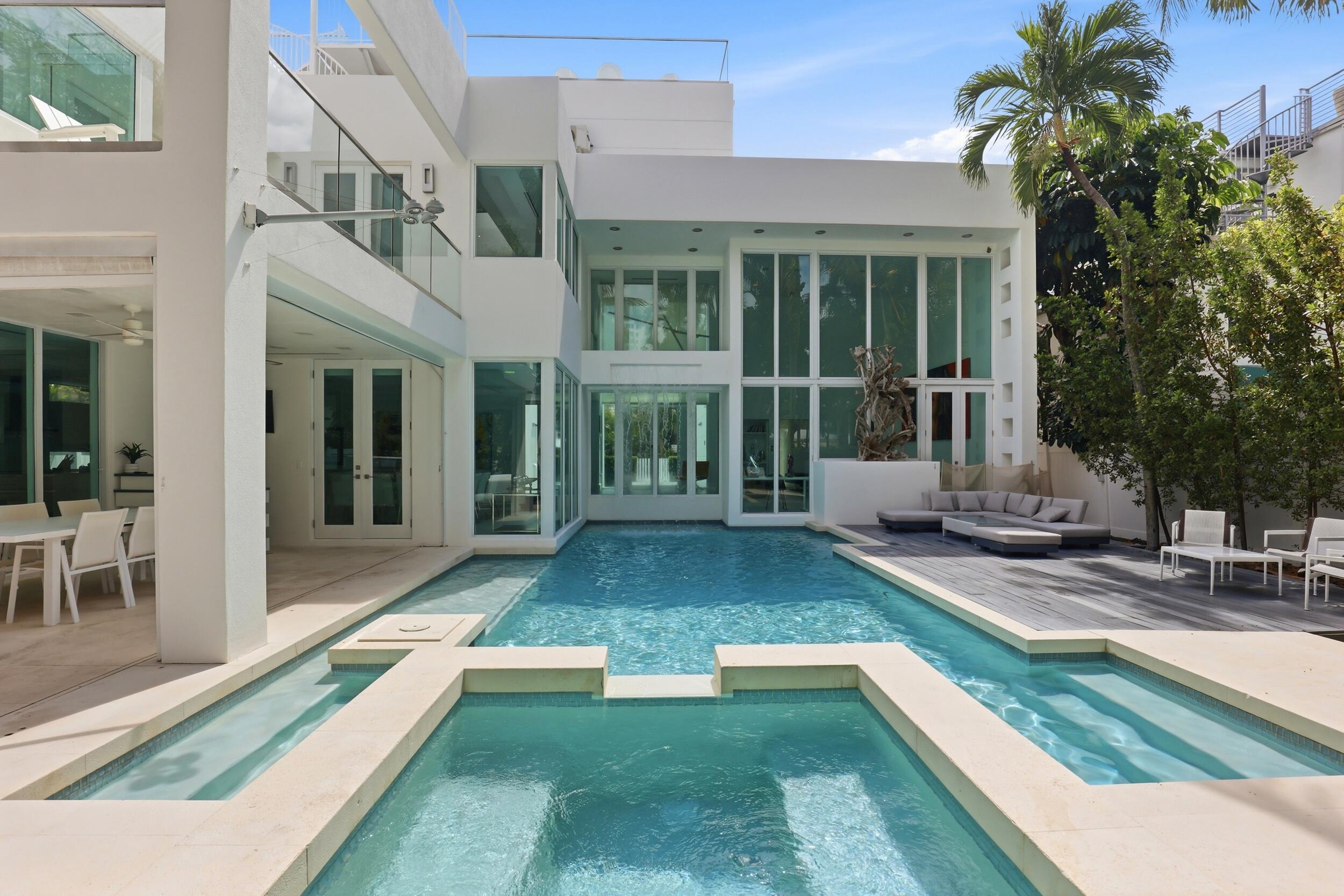 3017 N Atlantic Fort Lauderdale, FL 33308