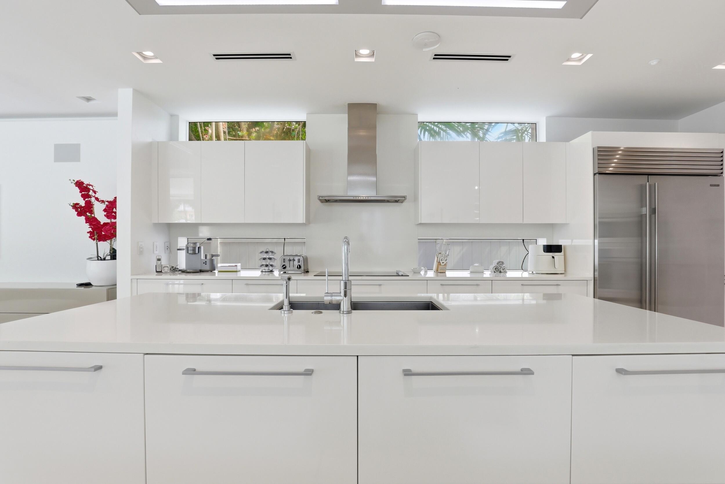 3017 N Atlantic Fort Lauderdale, FL 33308
