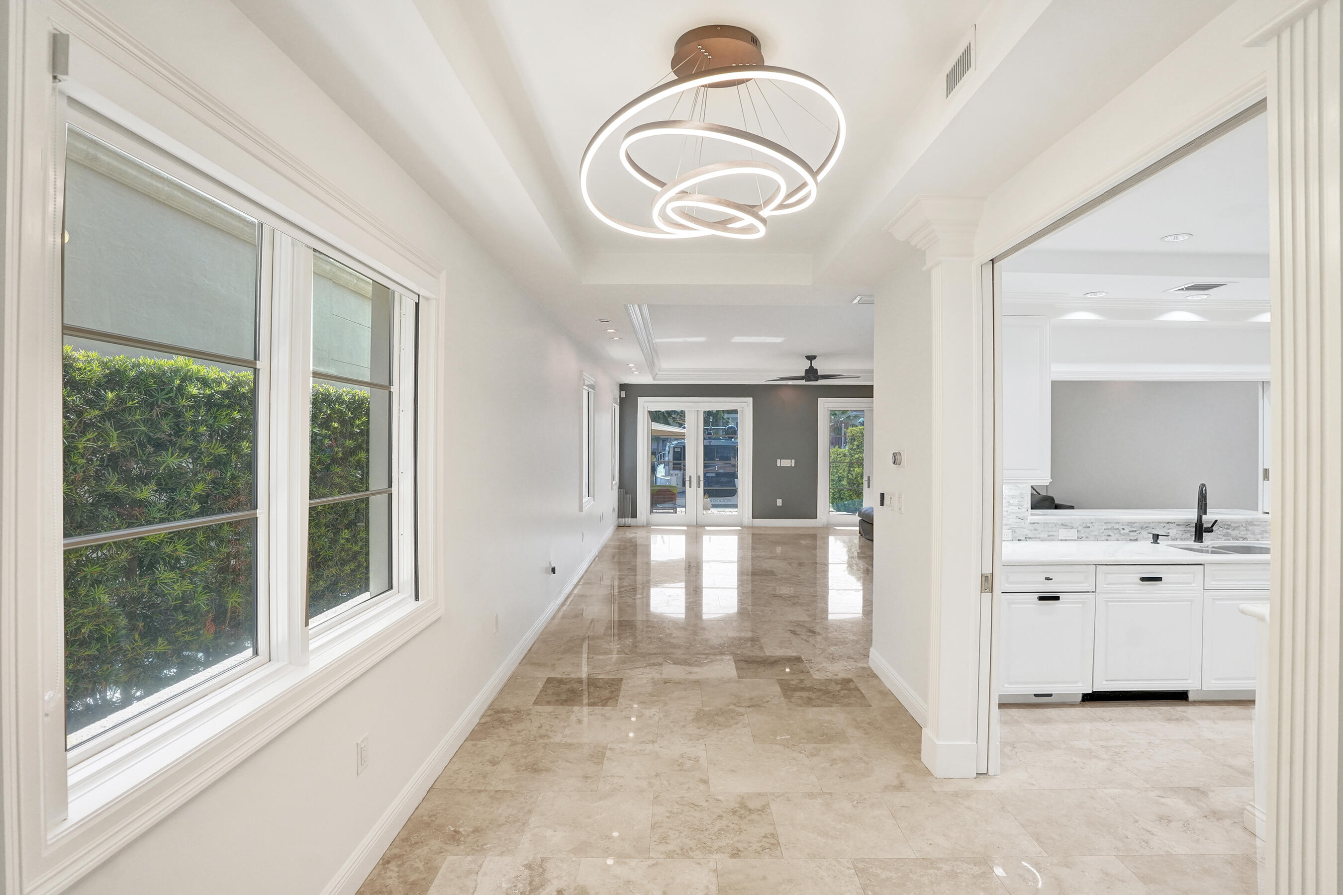 210 Hendricks Fort Lauderdale, FL 33301