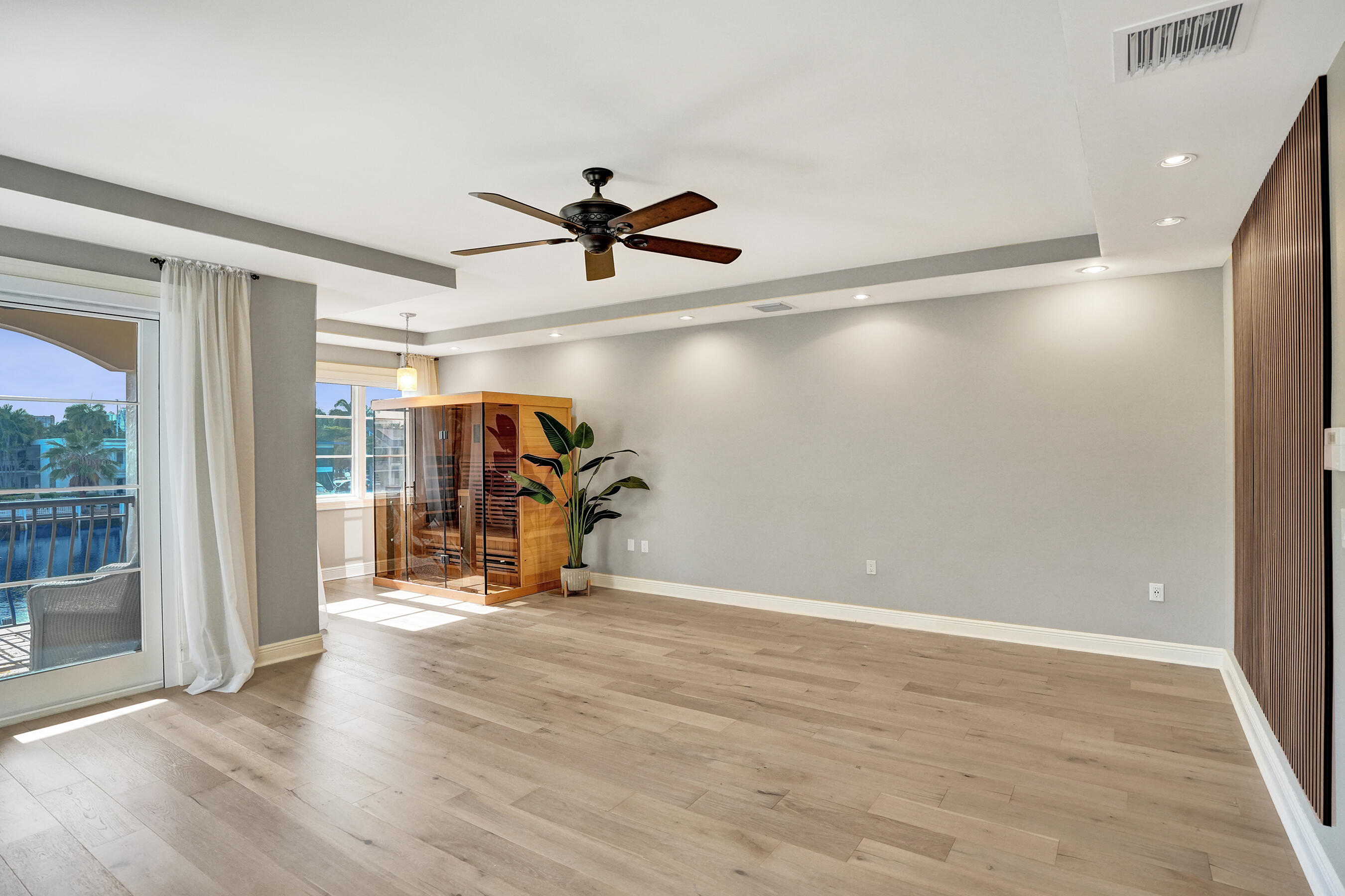 210 Hendricks Fort Lauderdale, FL 33301