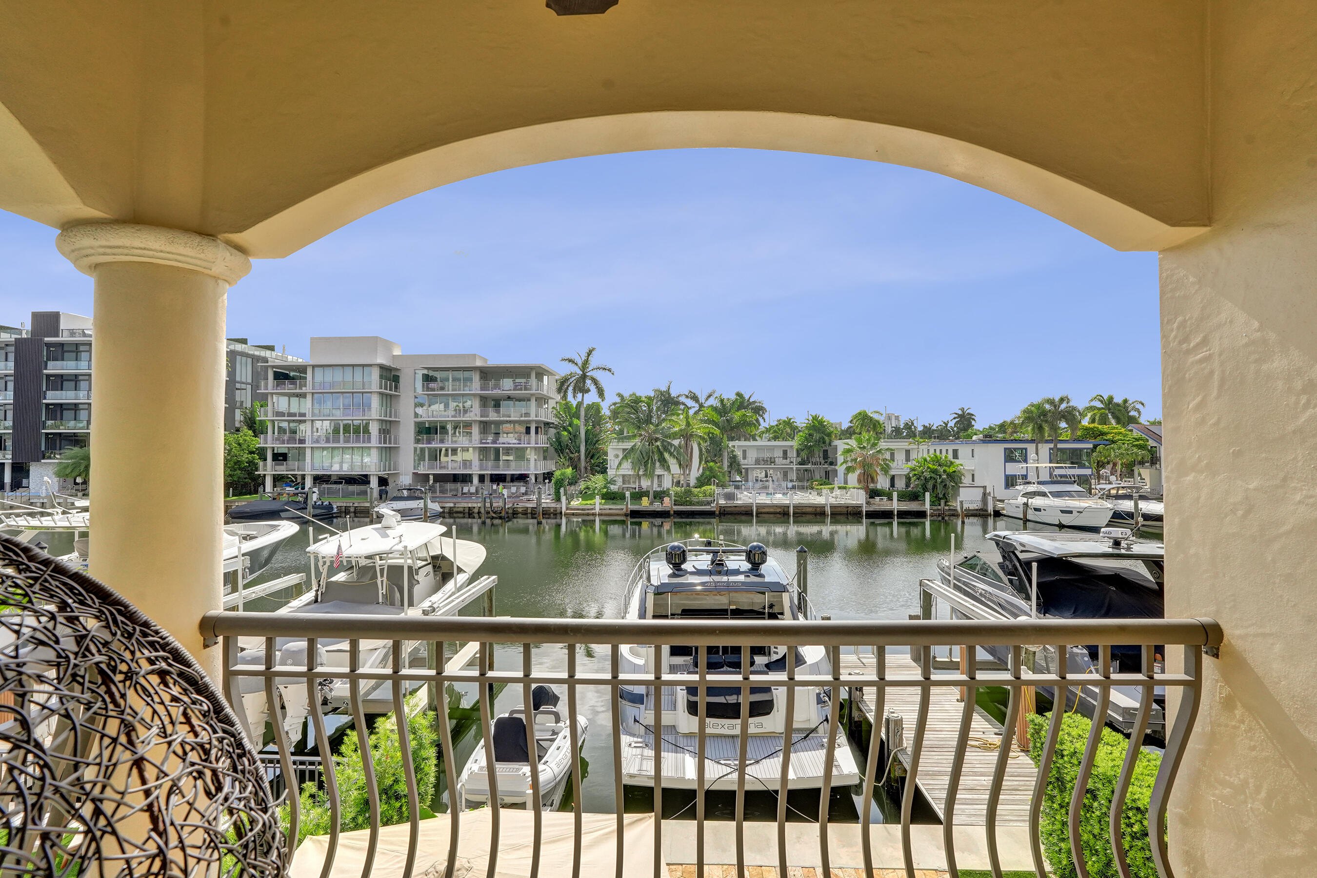210 Hendricks Fort Lauderdale, FL 33301