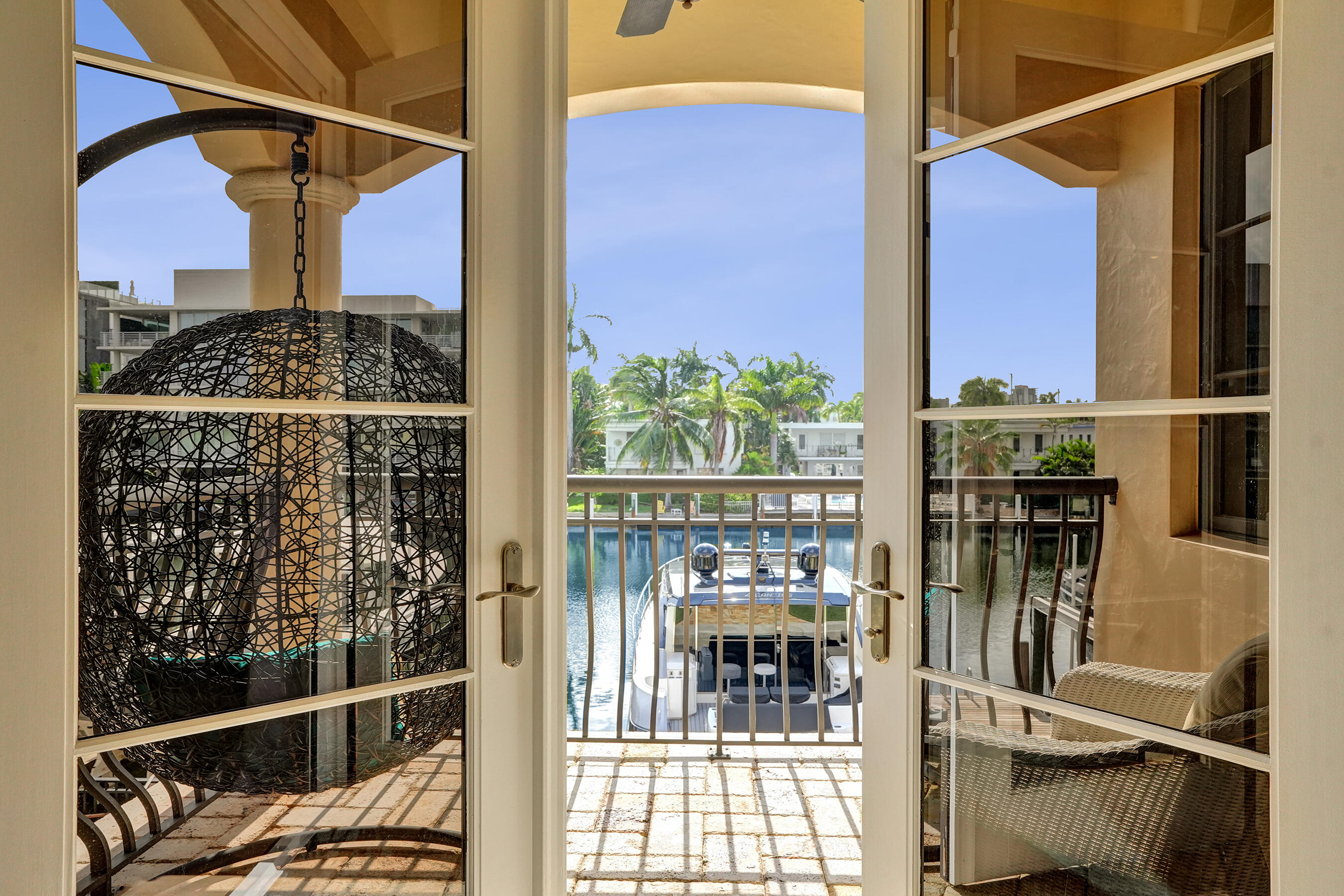 210 Hendricks Fort Lauderdale, FL 33301
