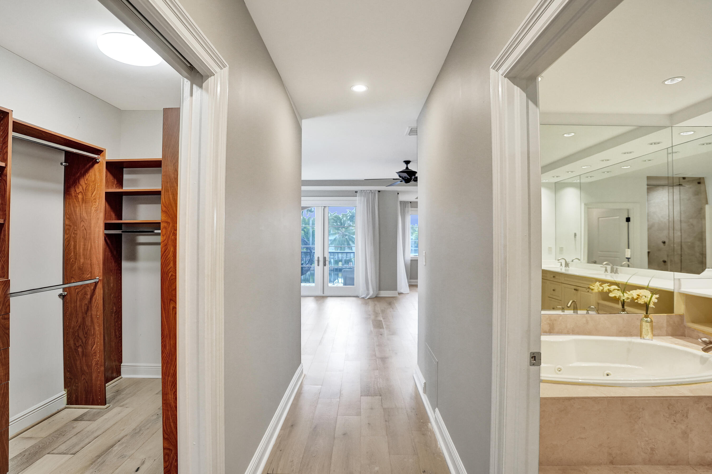 210 Hendricks Fort Lauderdale, FL 33301