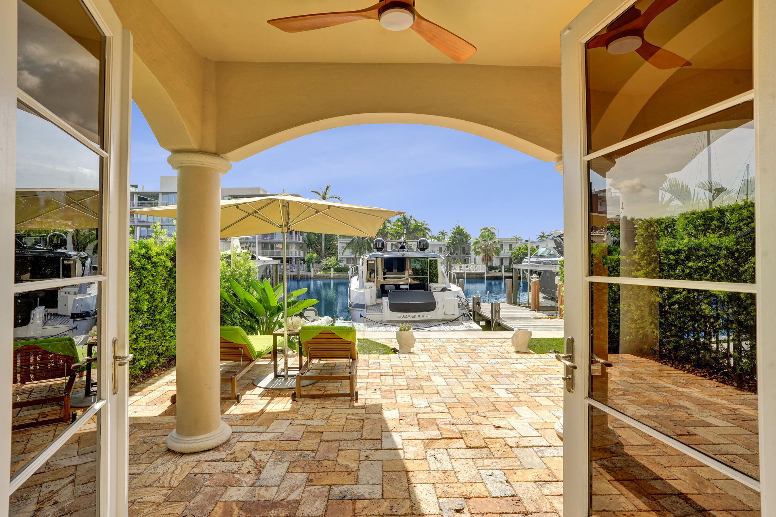 210 Hendricks Fort Lauderdale, FL 33301