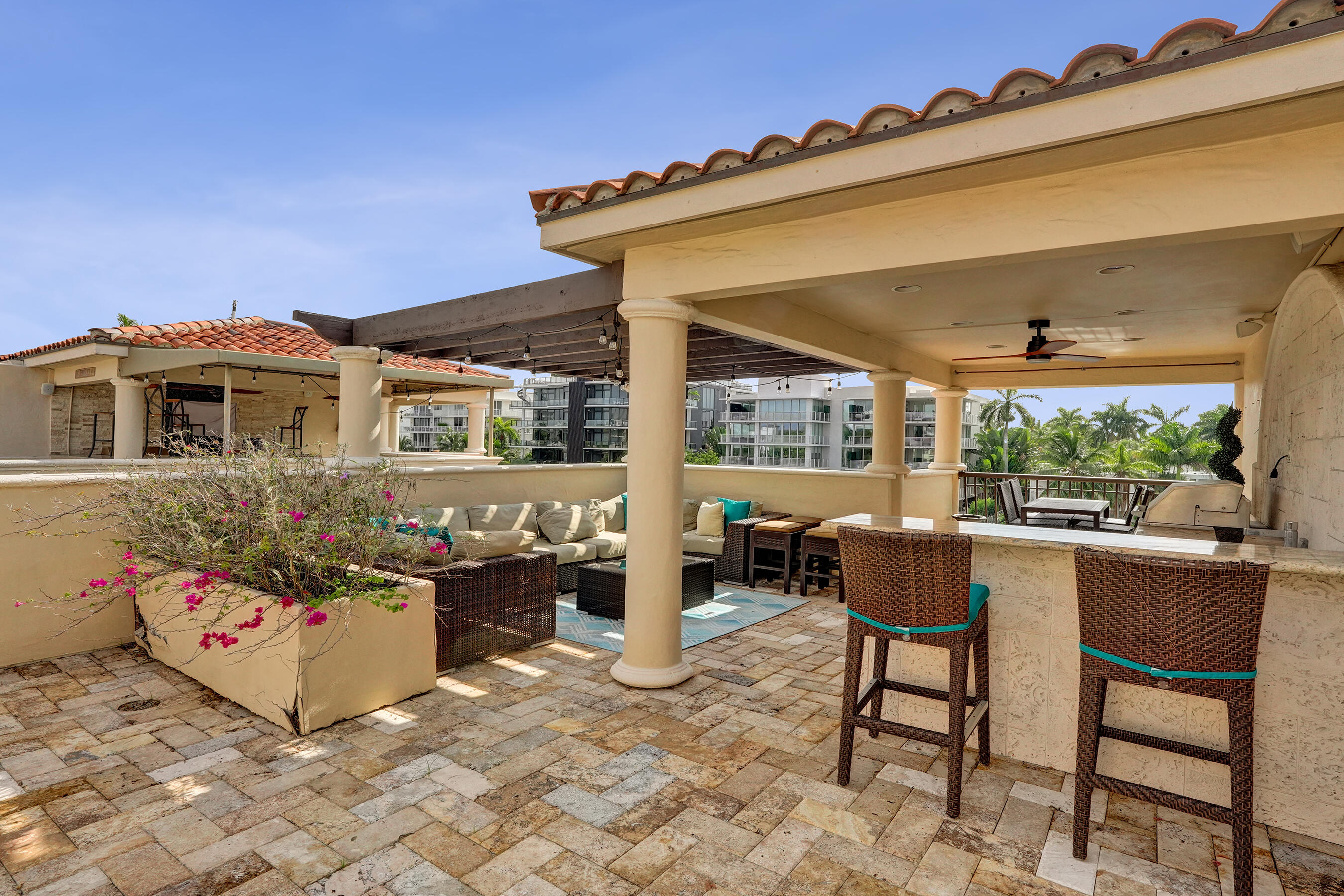 210 Hendricks Fort Lauderdale, FL 33301