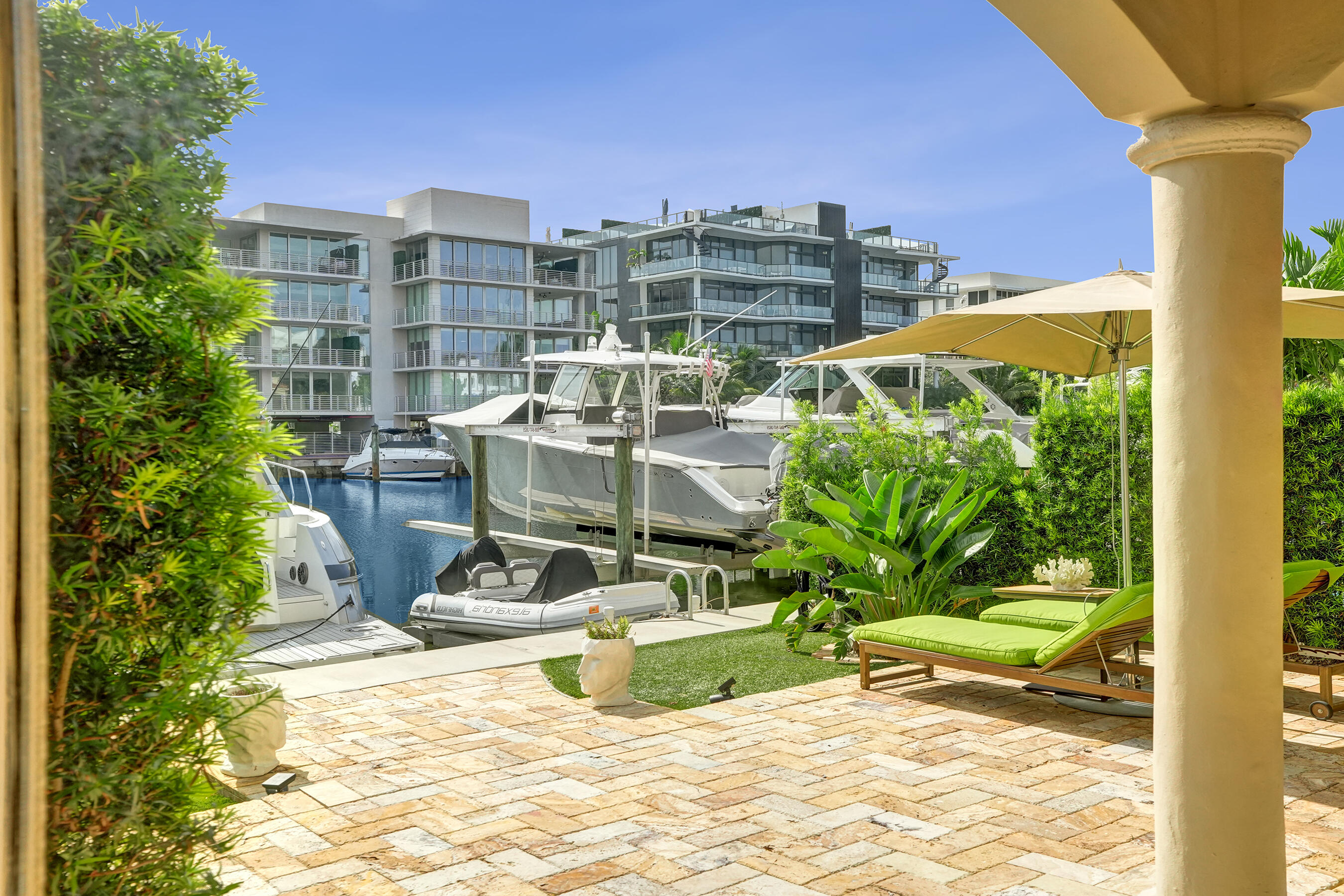 210 Hendricks Fort Lauderdale, FL 33301