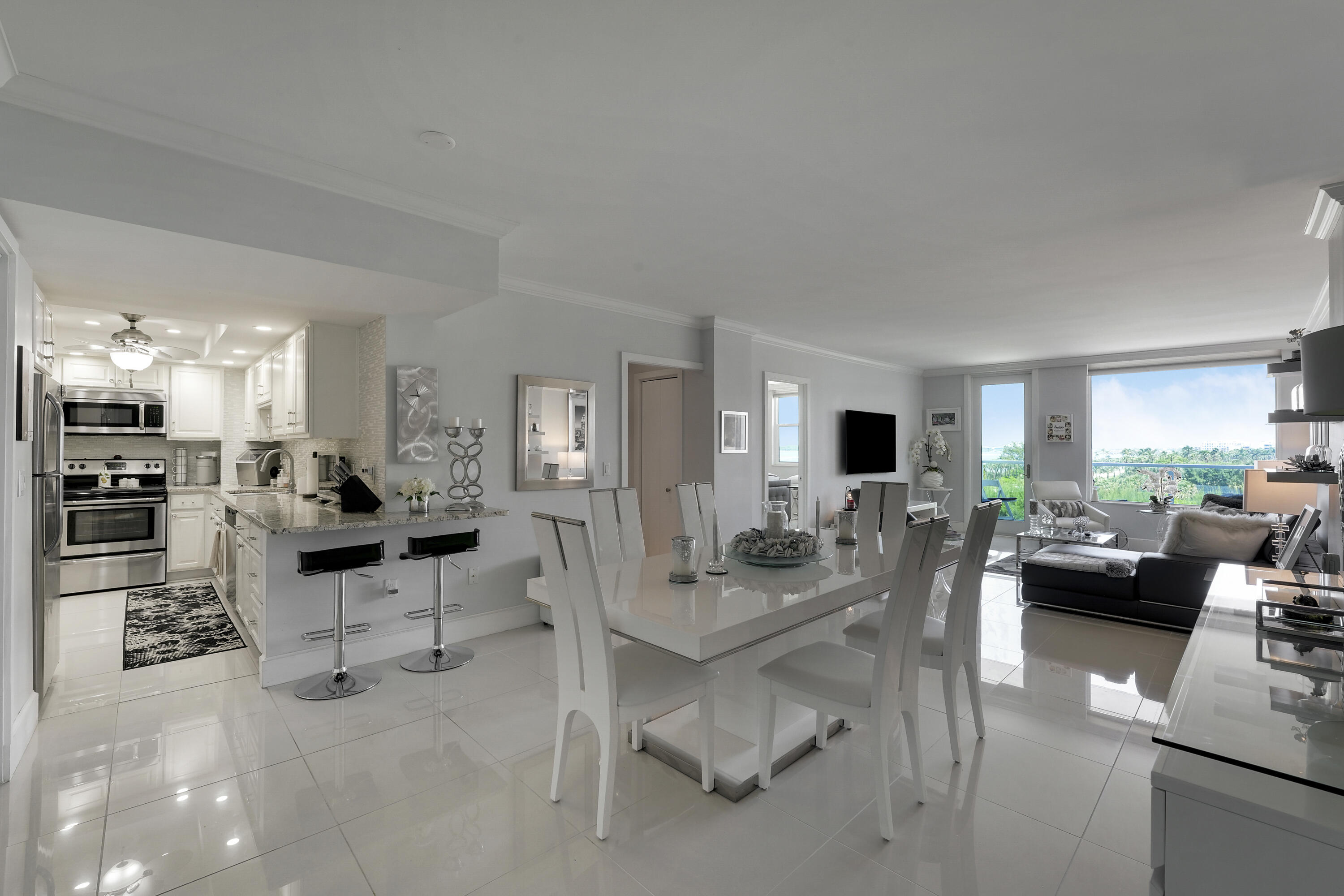 3450 S Ocean #424